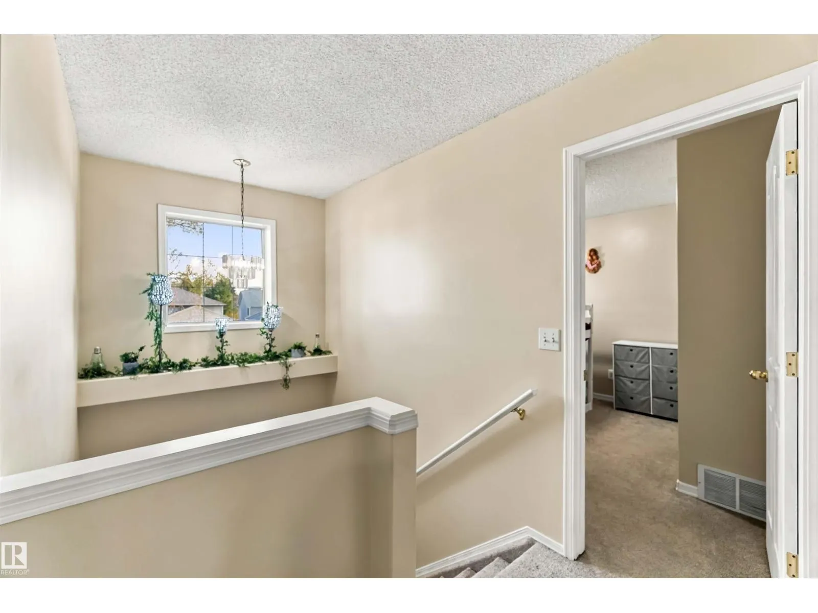 50 WESTWOOD WY