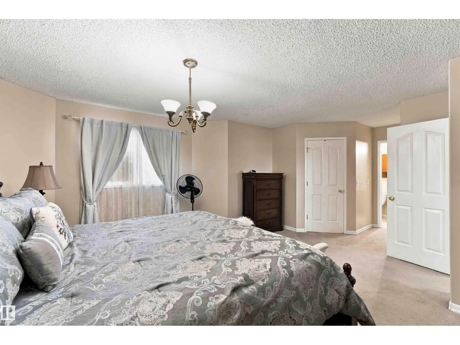 50 WESTWOOD WY
