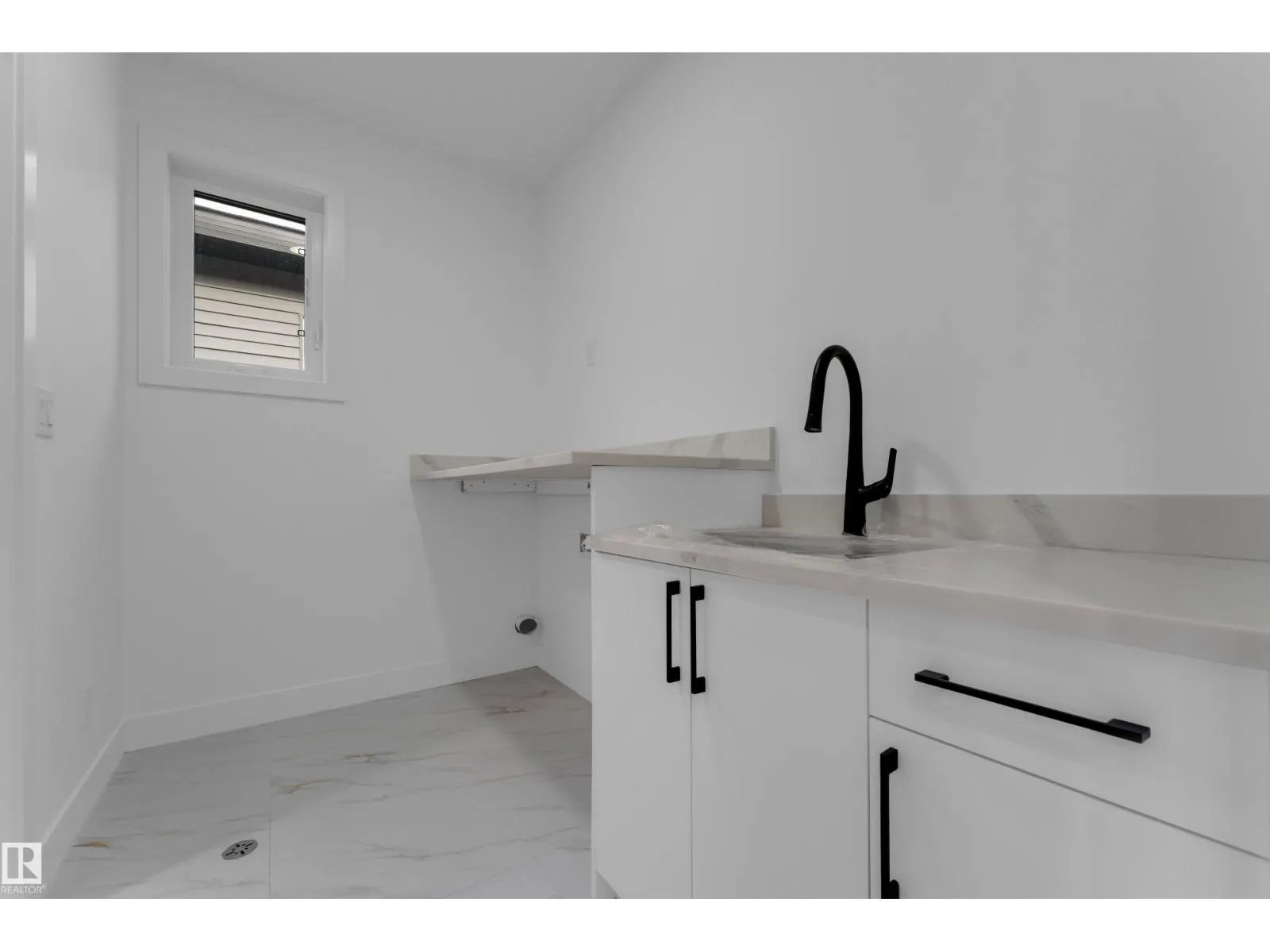 10 Primrose WY
