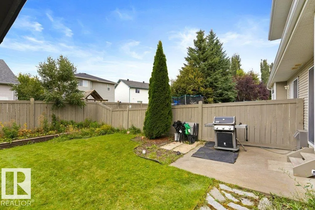 #33 200 ERIN RIDGE DR