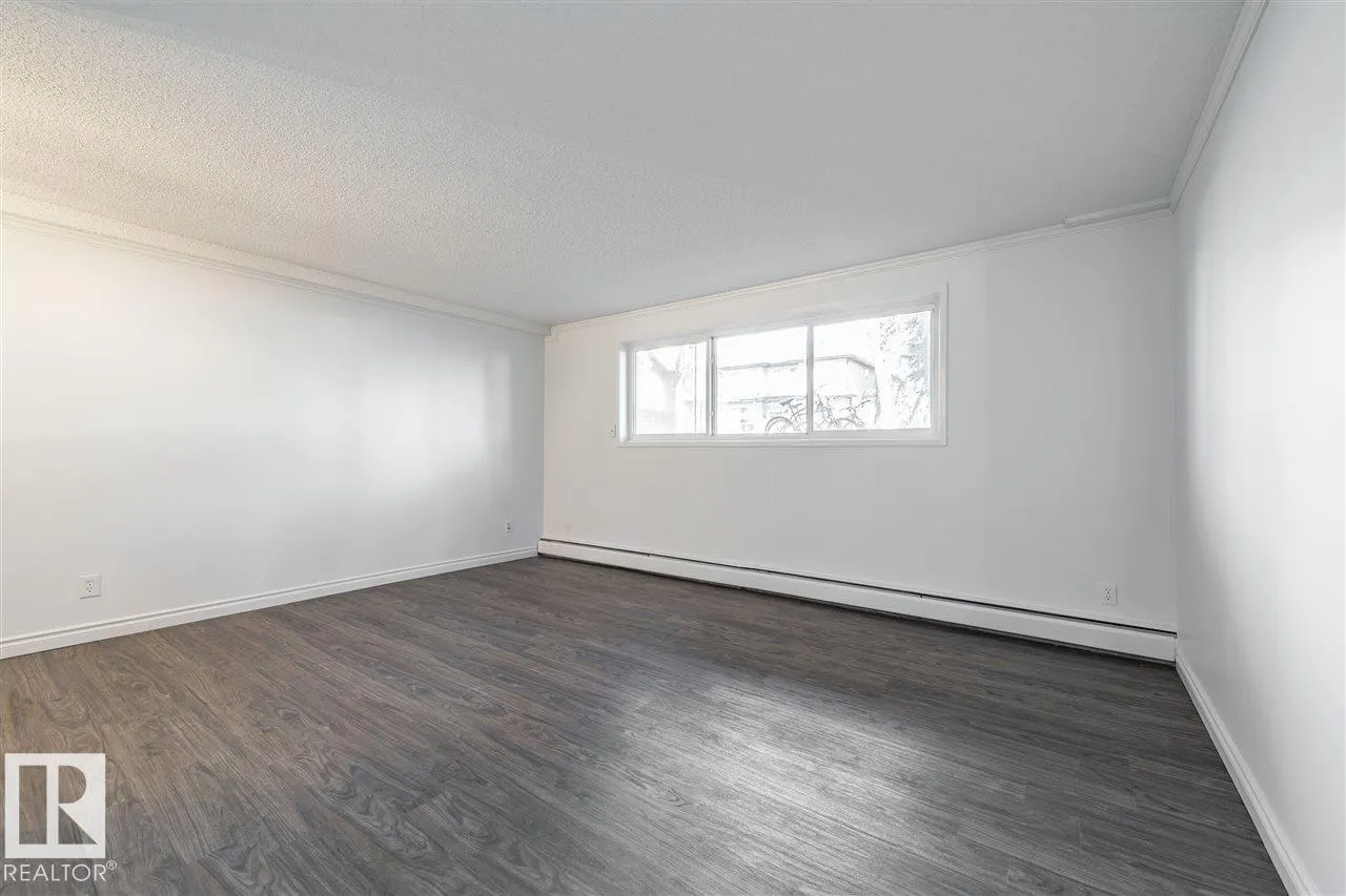 #102 10633 81 AV NW