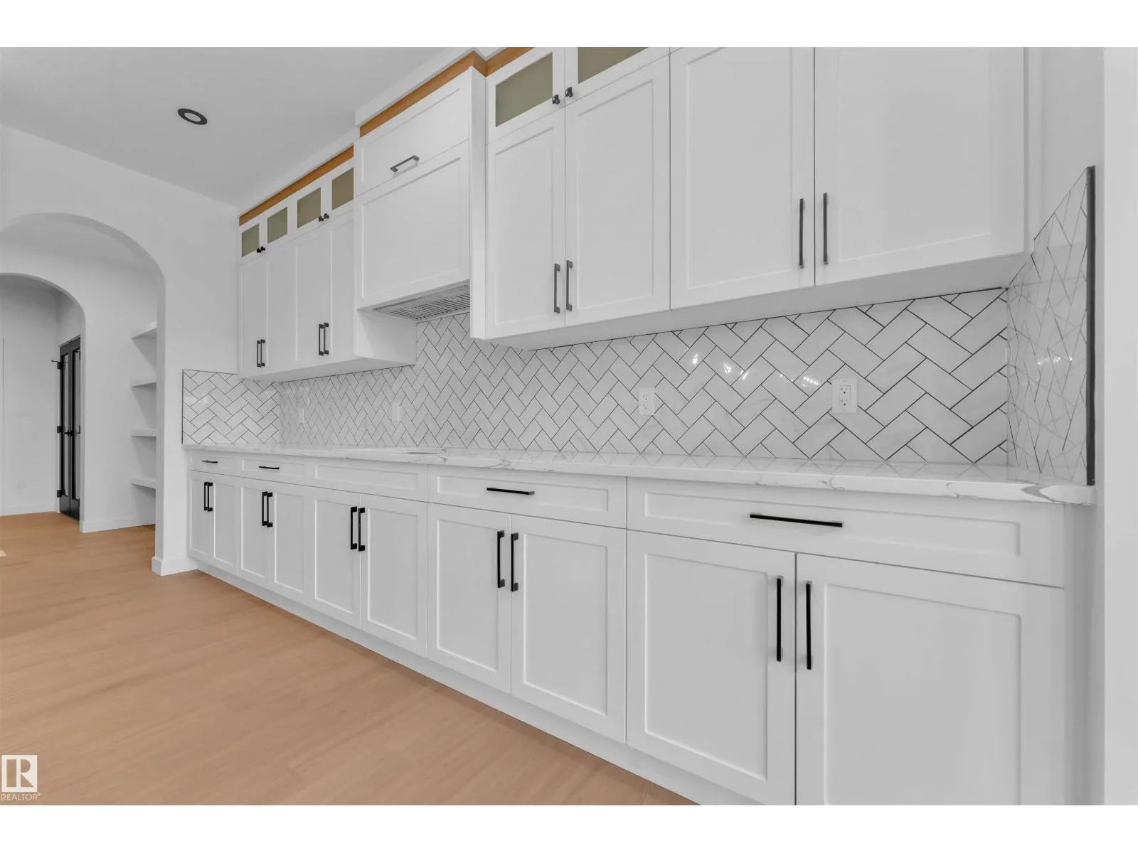 21 AXELWOOD CR