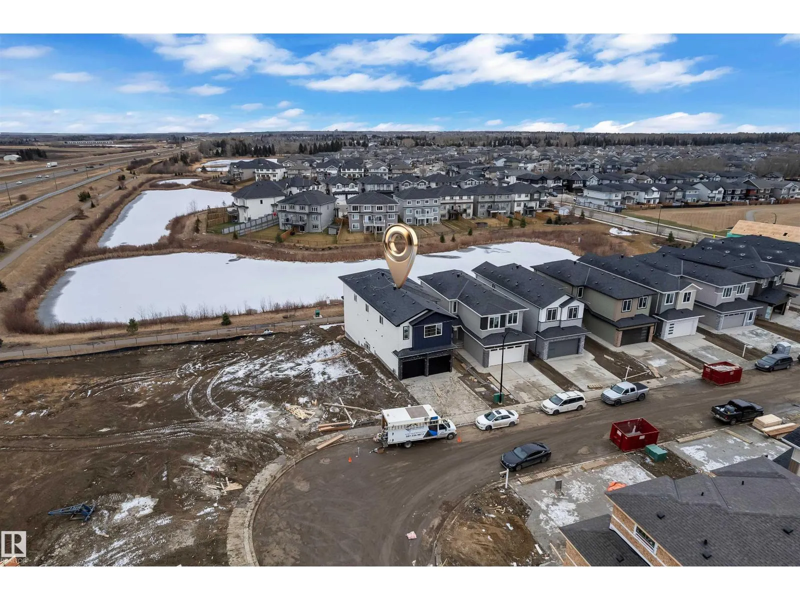 21 AXELWOOD CR