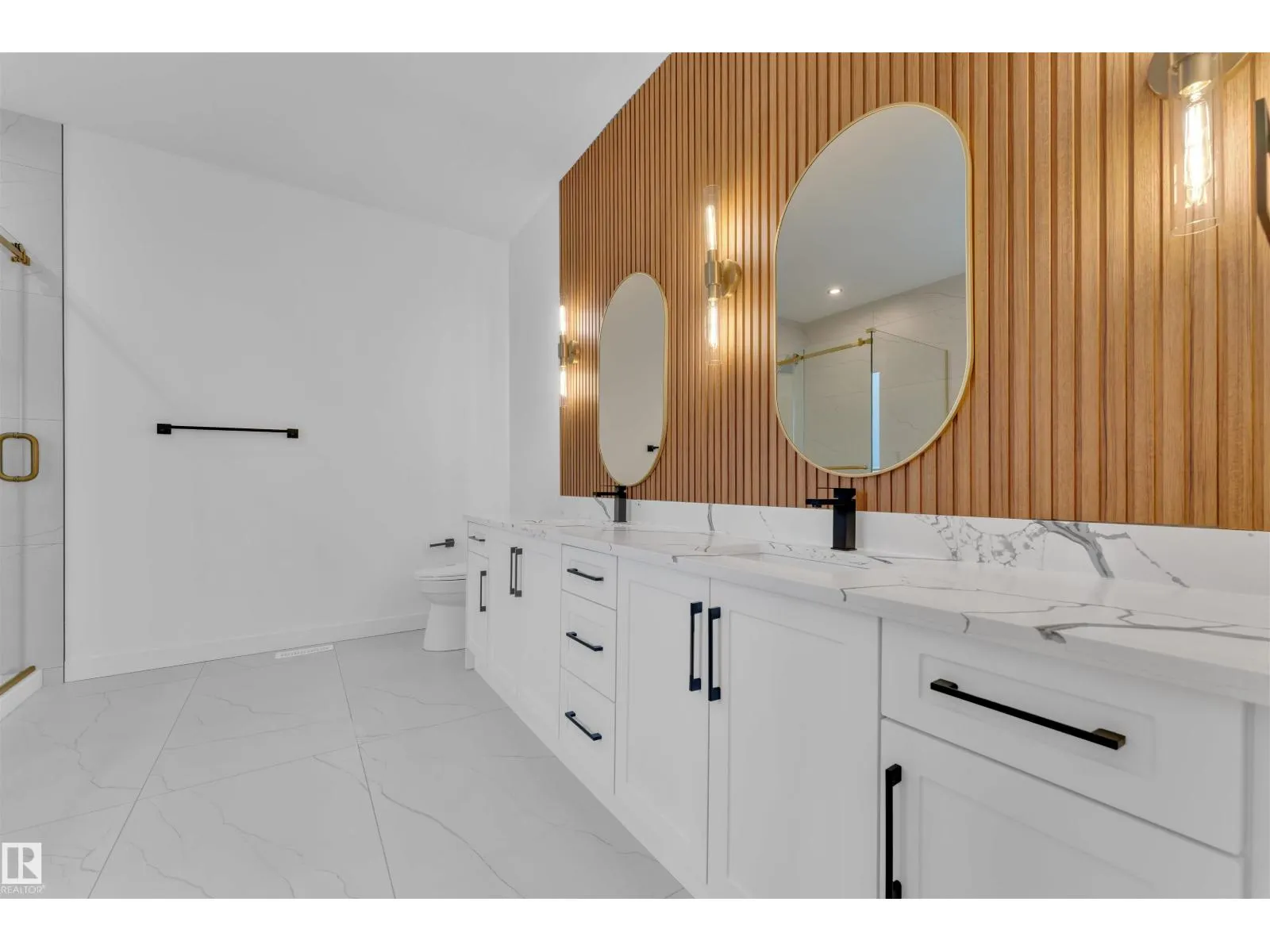 21 AXELWOOD CR