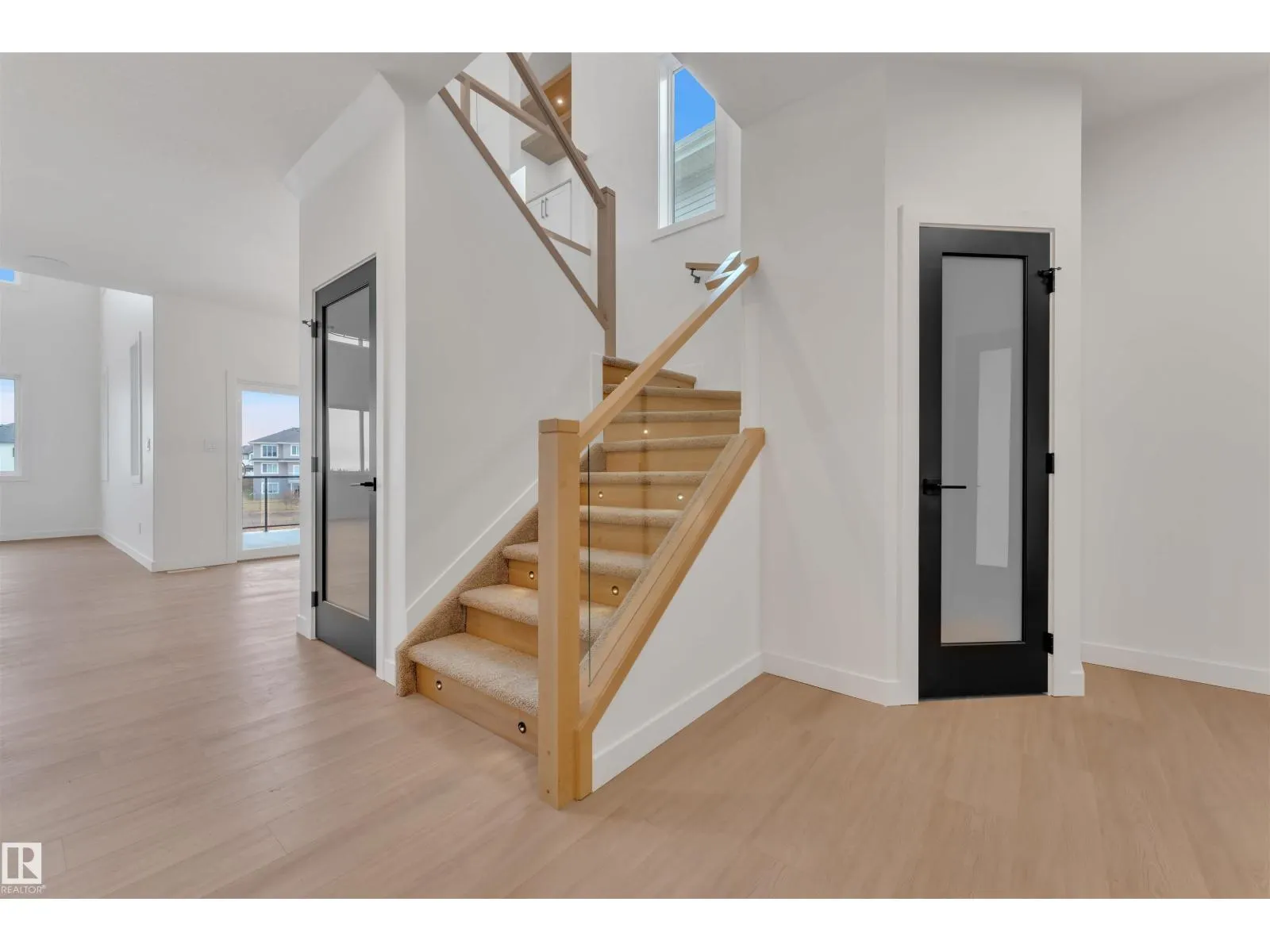21 AXELWOOD CR
