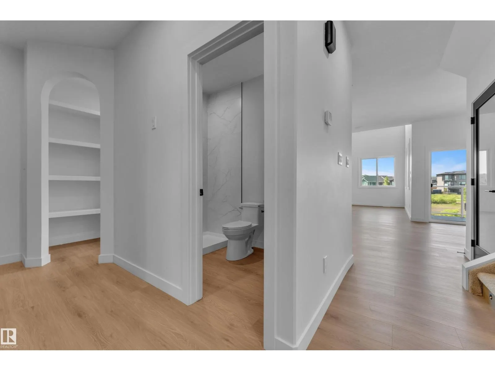 8 ELDRIDGE PT