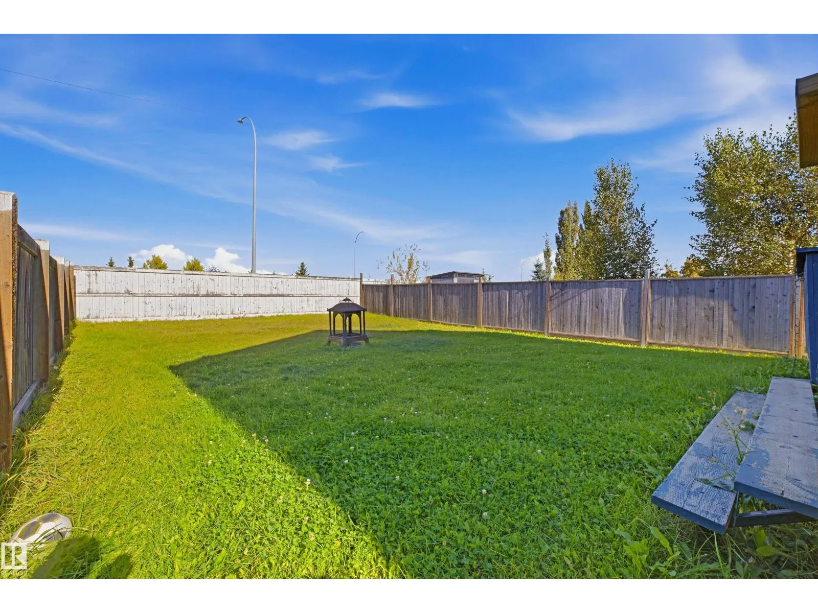 3151 TRELLE LO NW