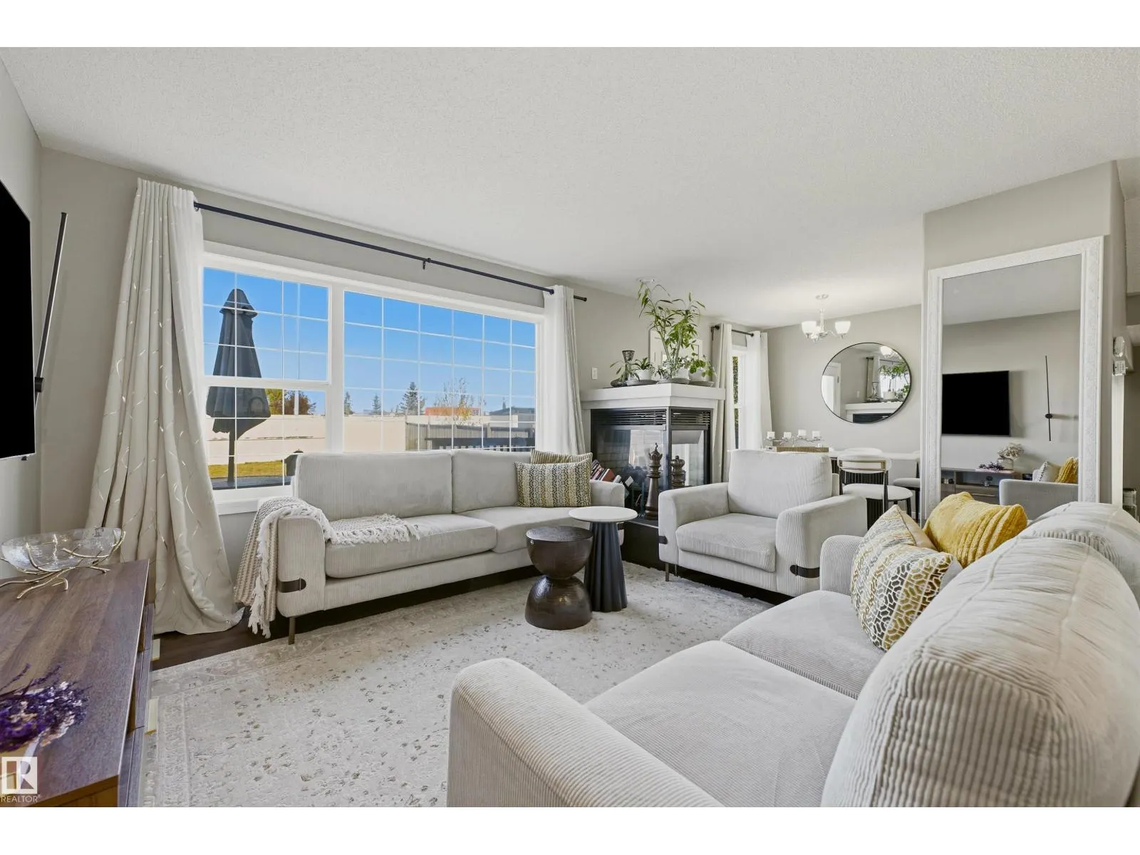 3151 TRELLE LO NW