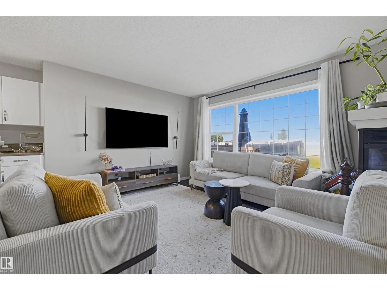 3151 TRELLE LO NW
