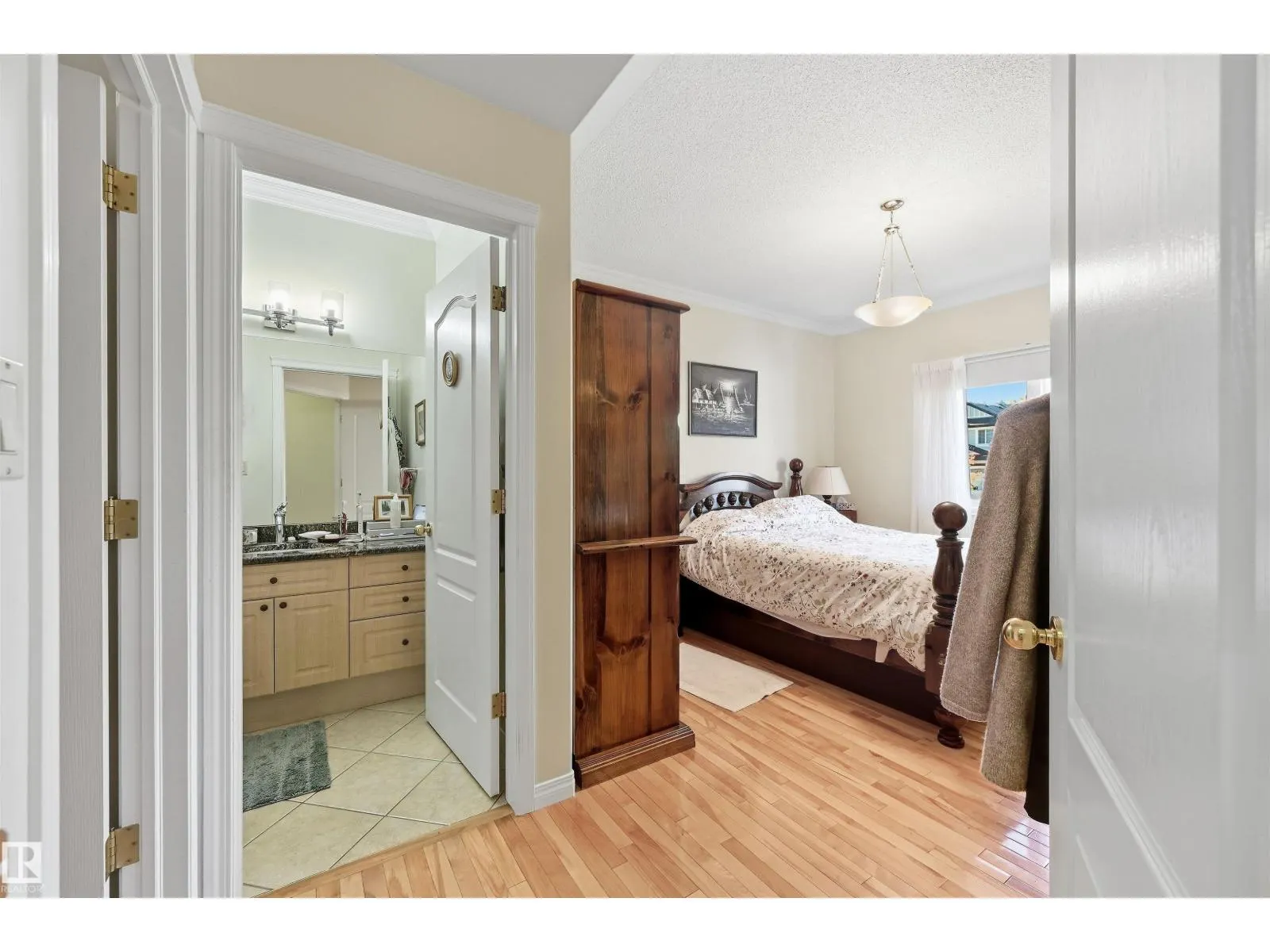 #11 170 KINGSWOOD BV