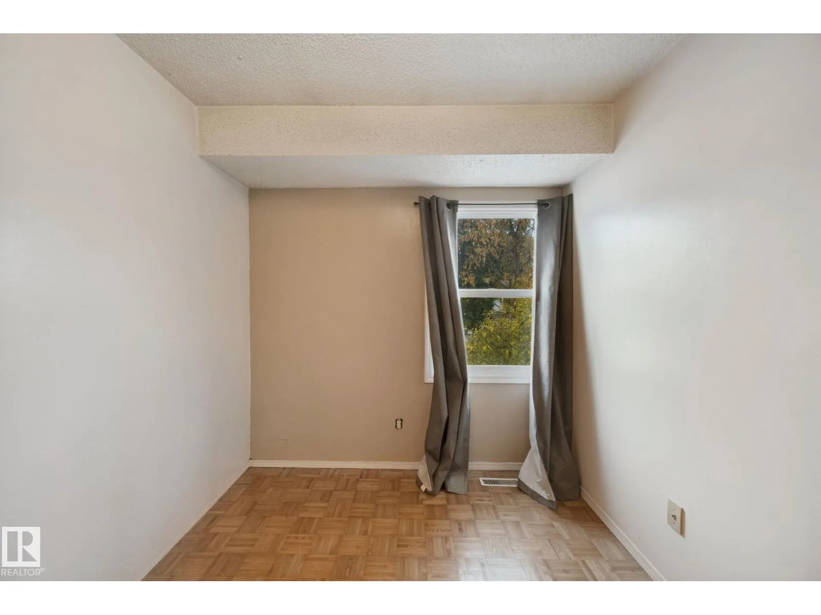 193F HOMESTEAD CR NW