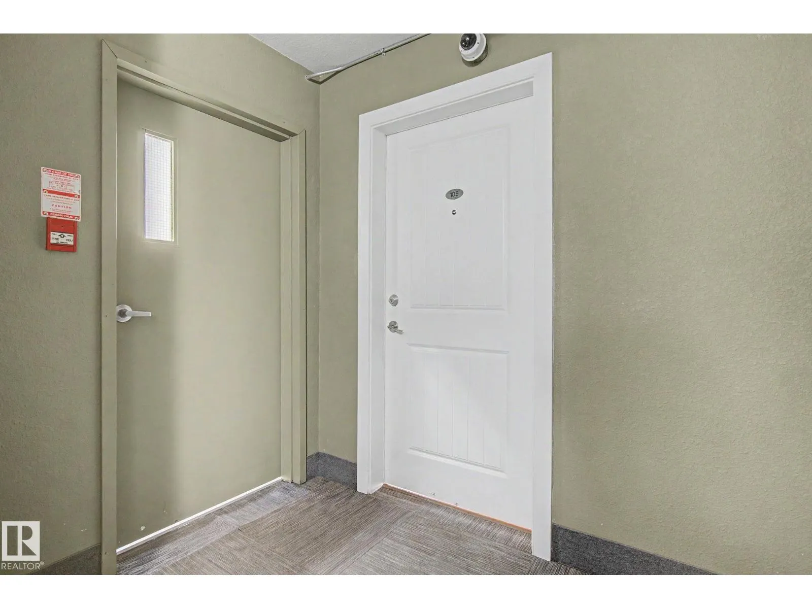 #105 240 SPRUCE RIDGE RD