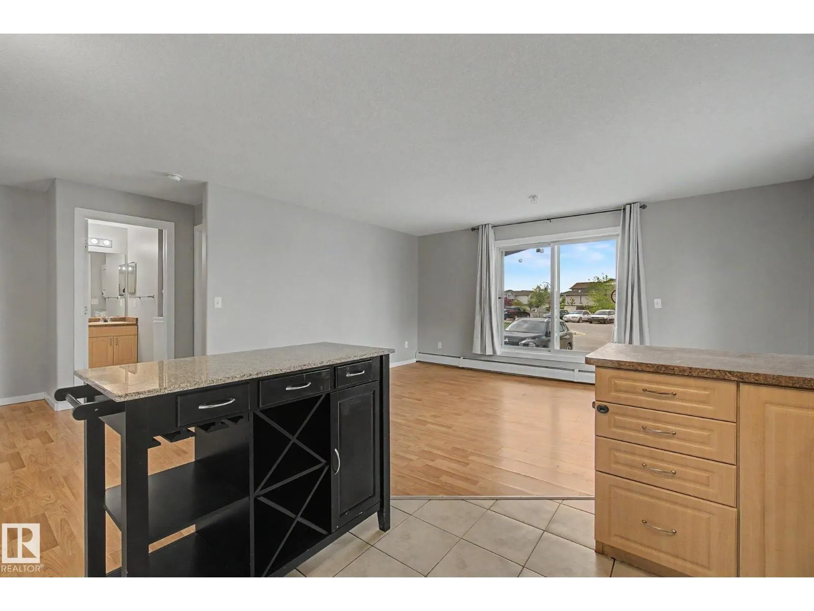 #105 240 SPRUCE RIDGE RD