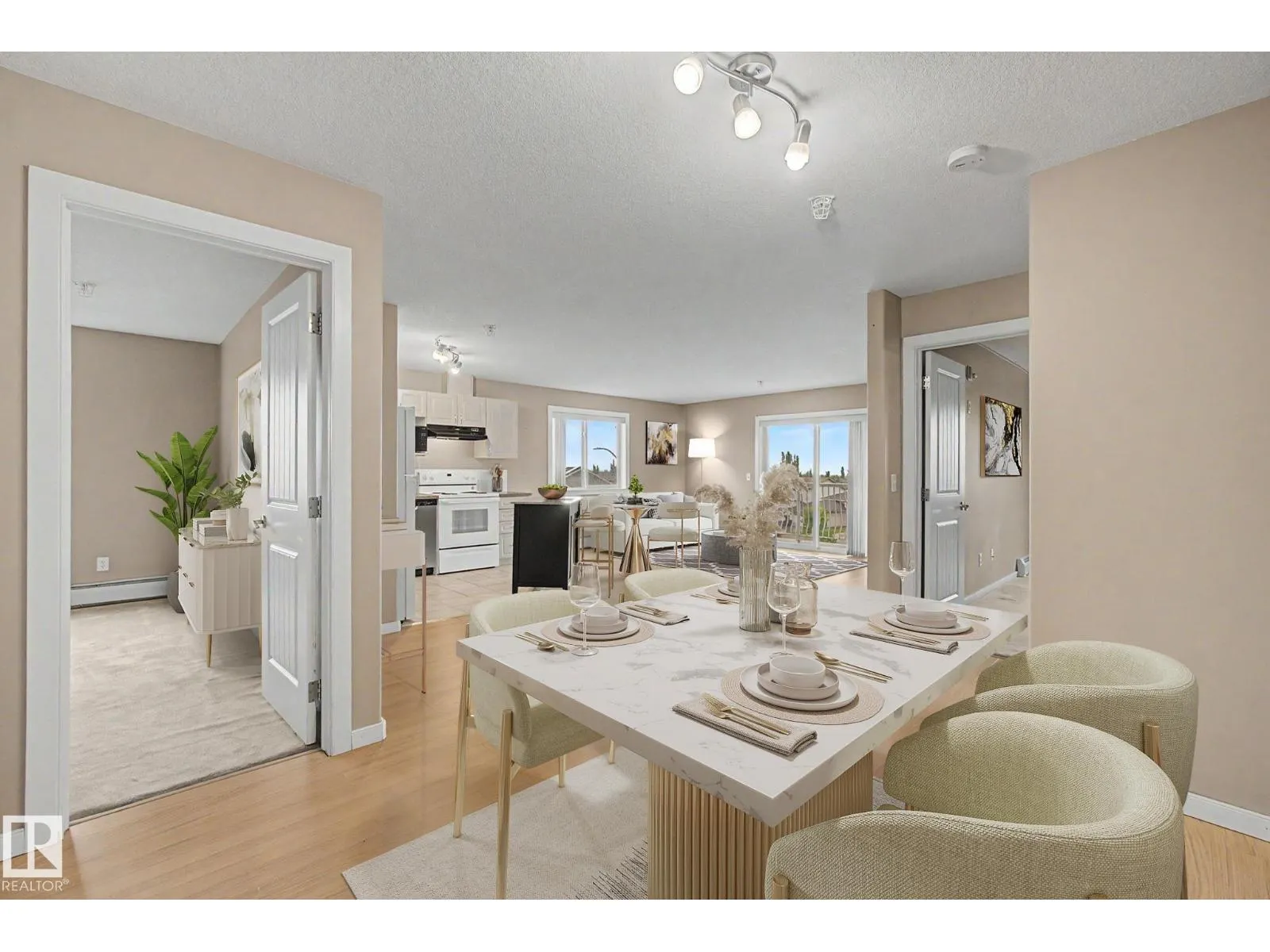 #323 240 SPRUCE RIDGE RD