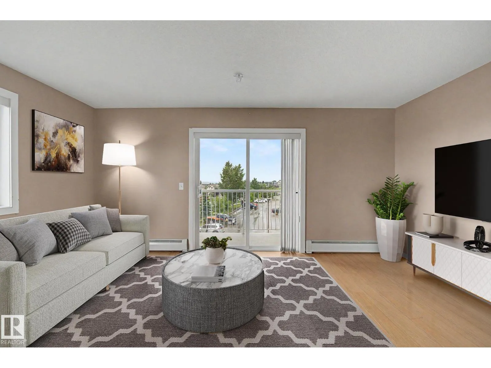 #323 240 SPRUCE RIDGE RD