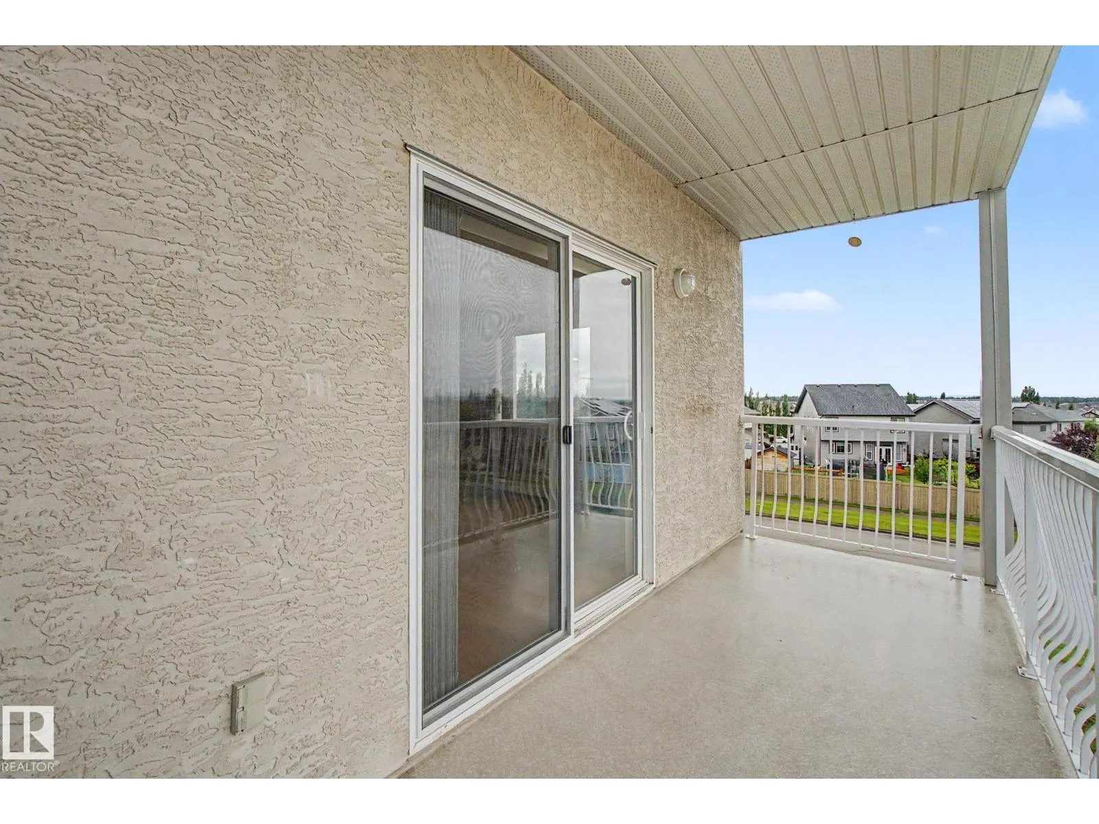 #323 240 SPRUCE RIDGE RD