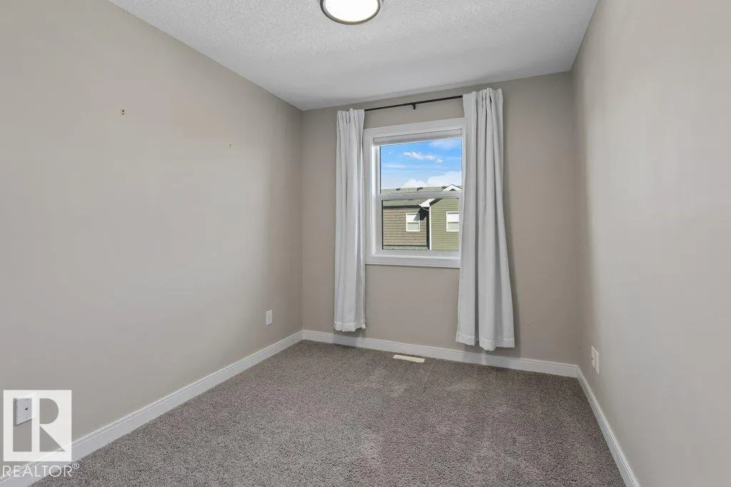 #19 150 EVERITT DR