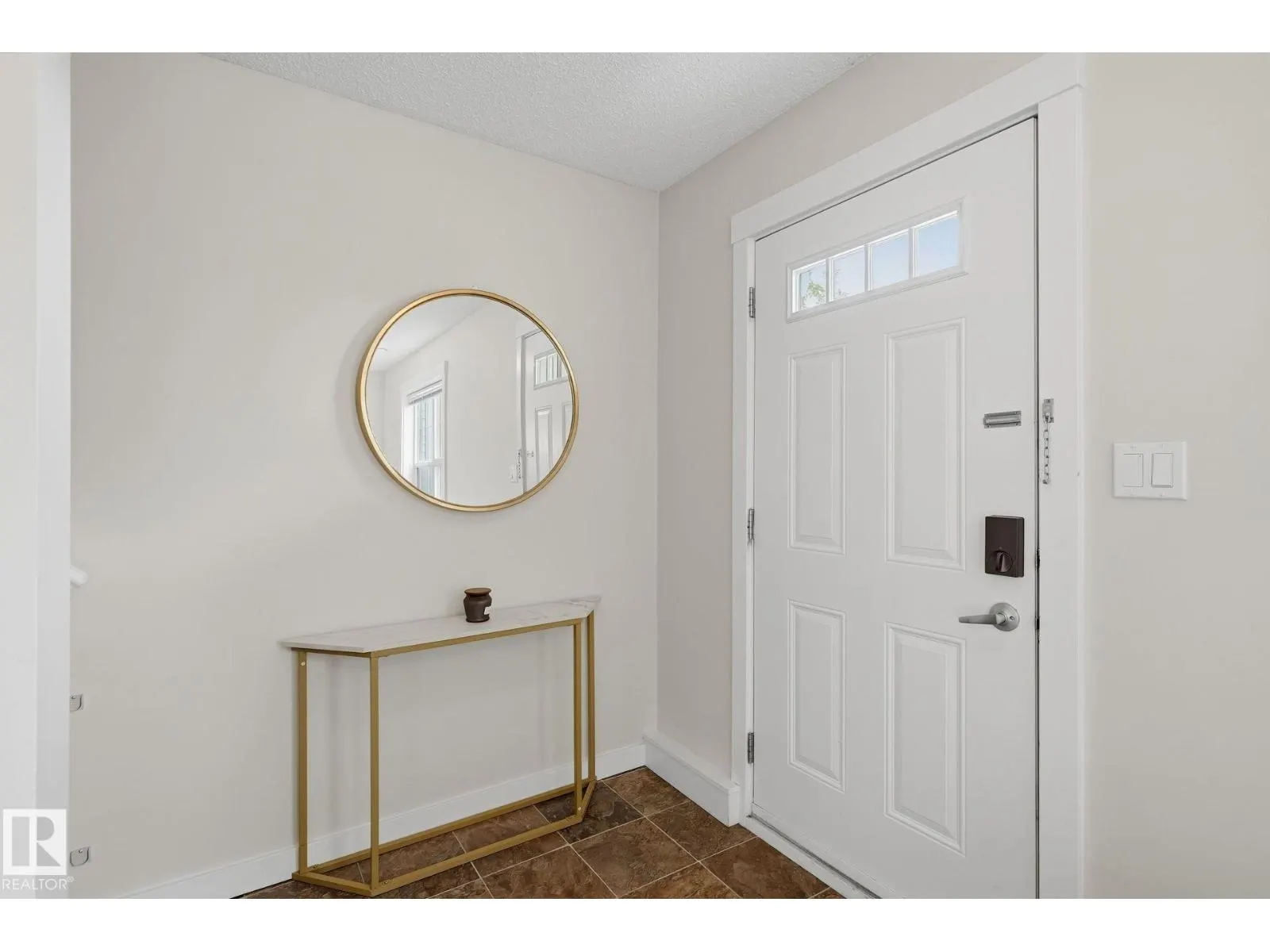 #106 8530 94 ST NE
