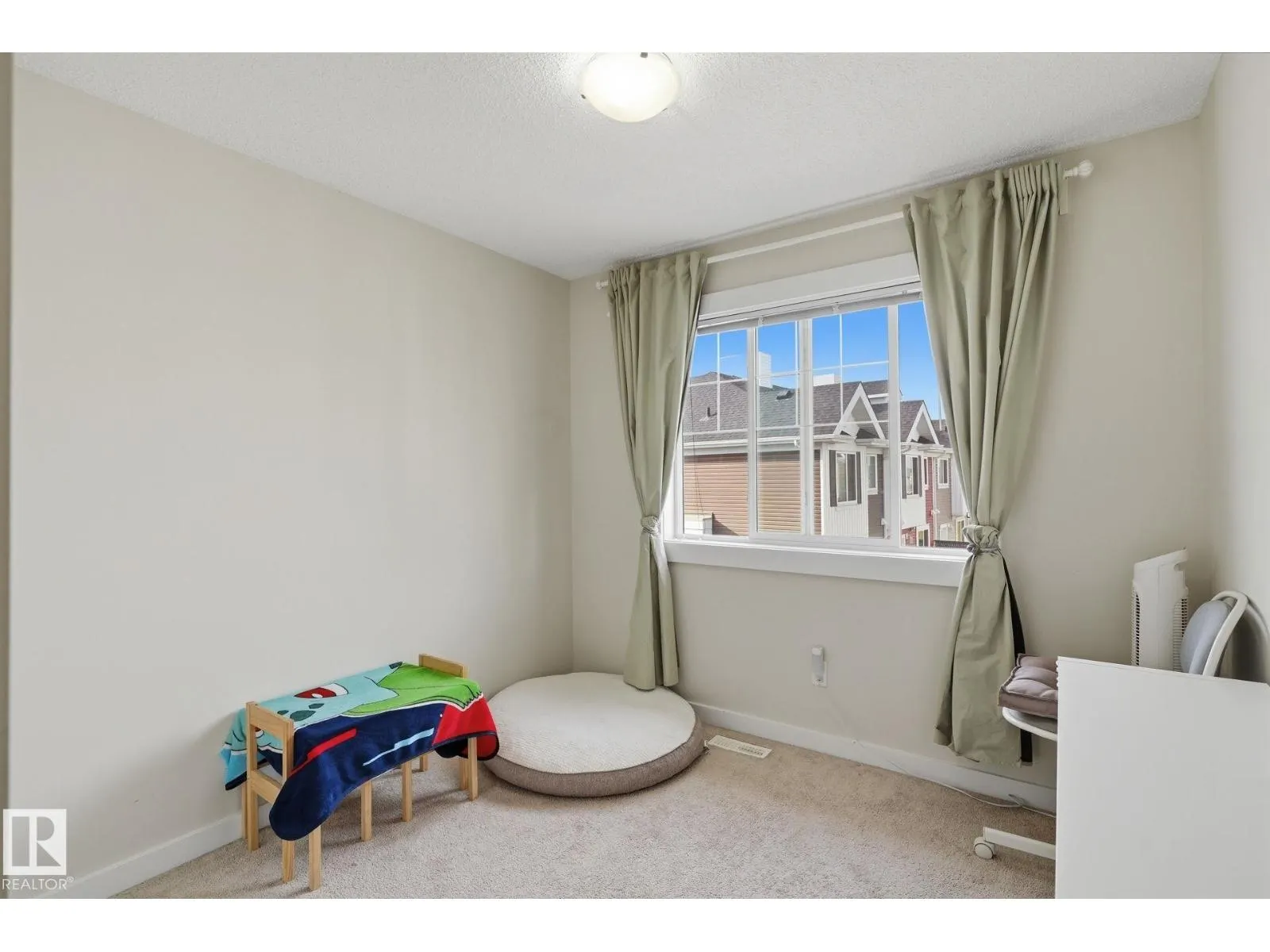 #106 8530 94 ST NE