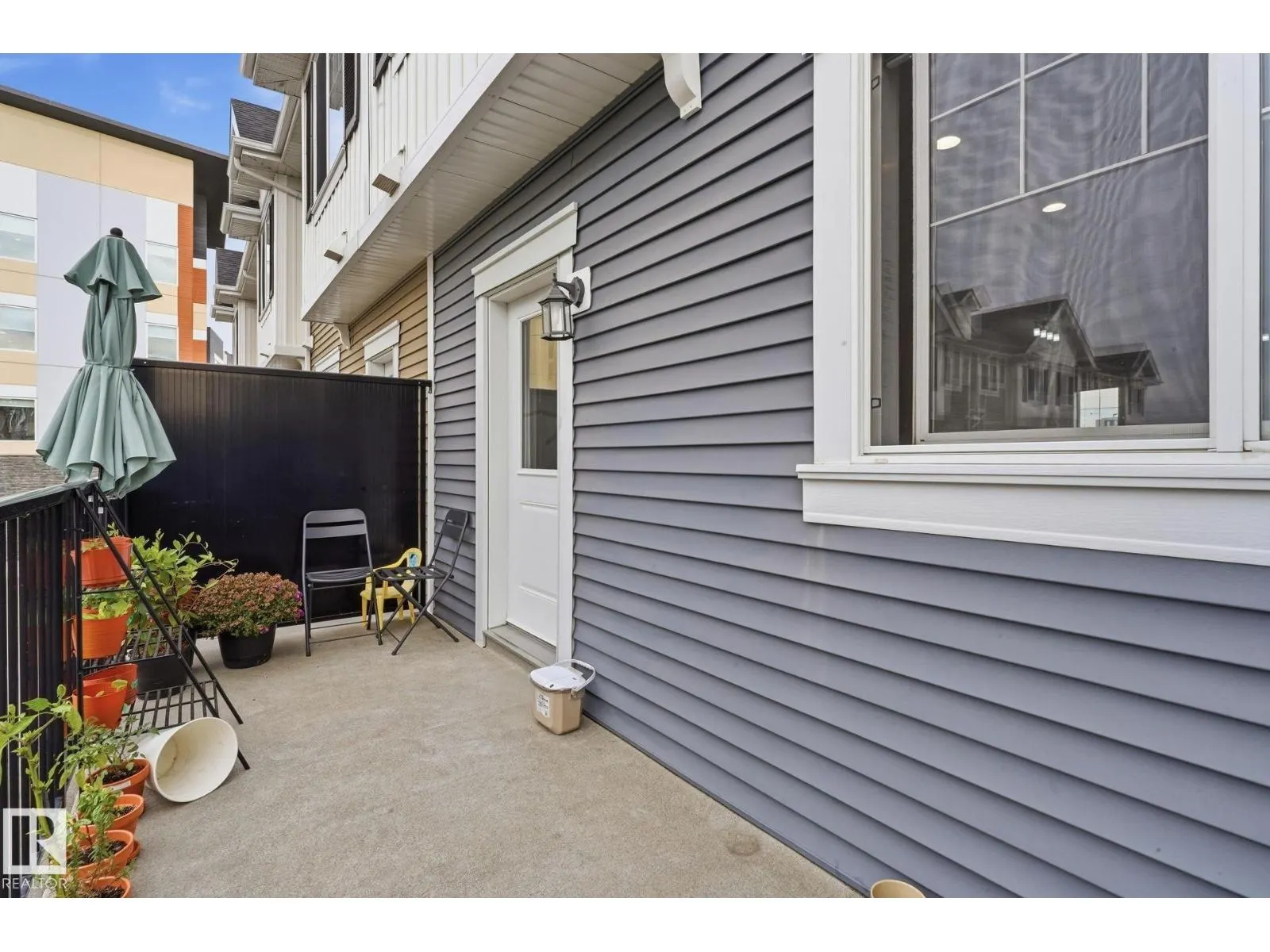 #106 8530 94 ST NE