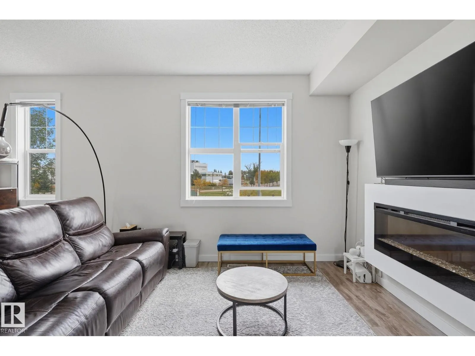 #106 8530 94 ST NE