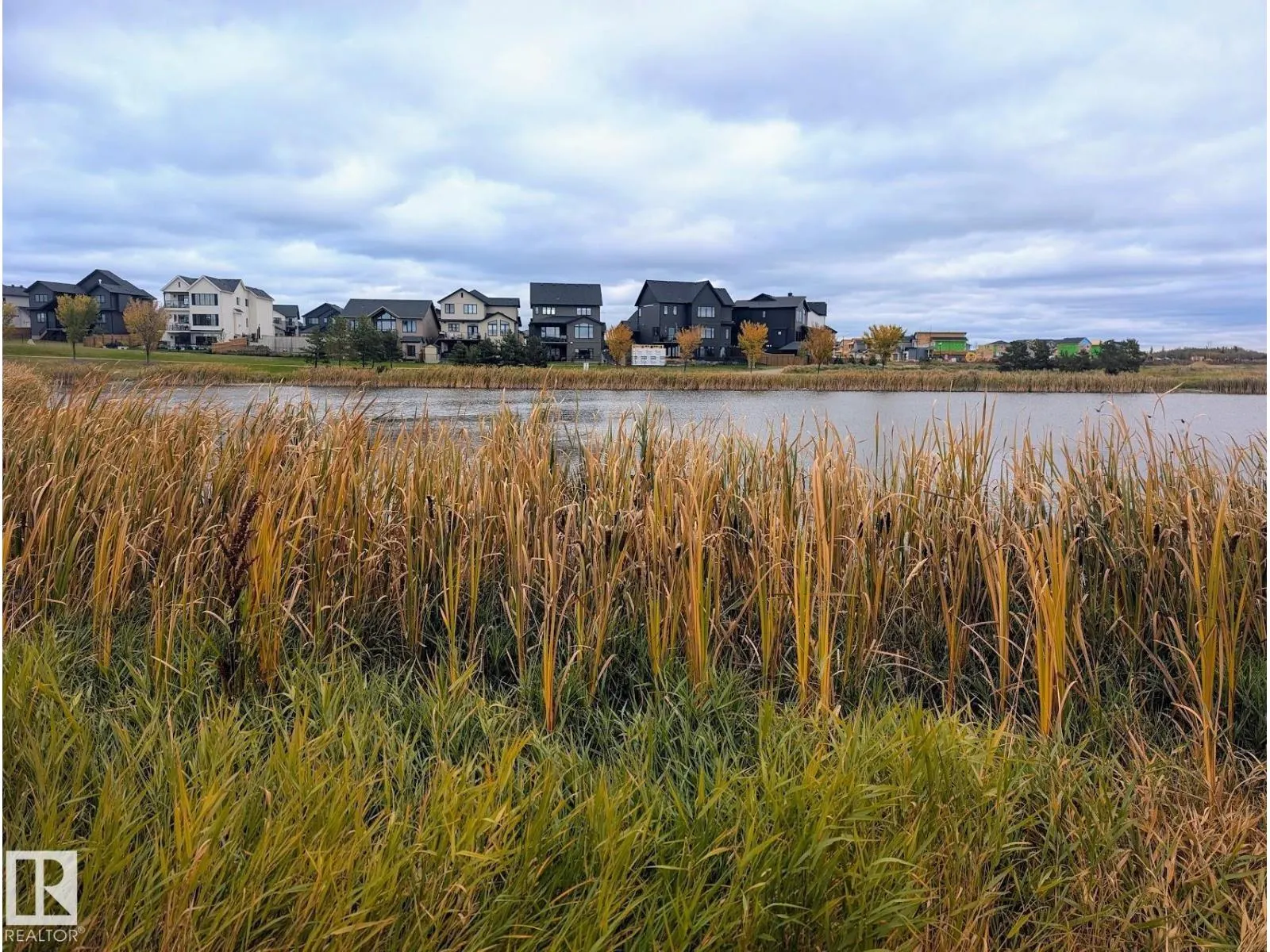 19 LAKEVISTA PT