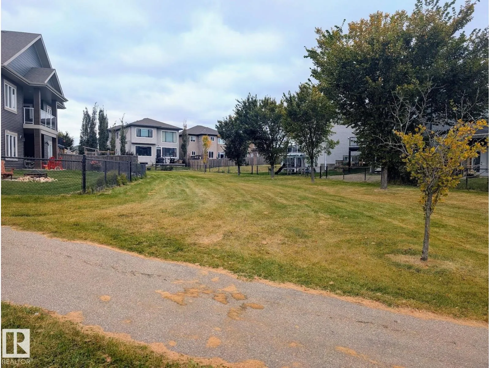 19 LAKEVISTA PT