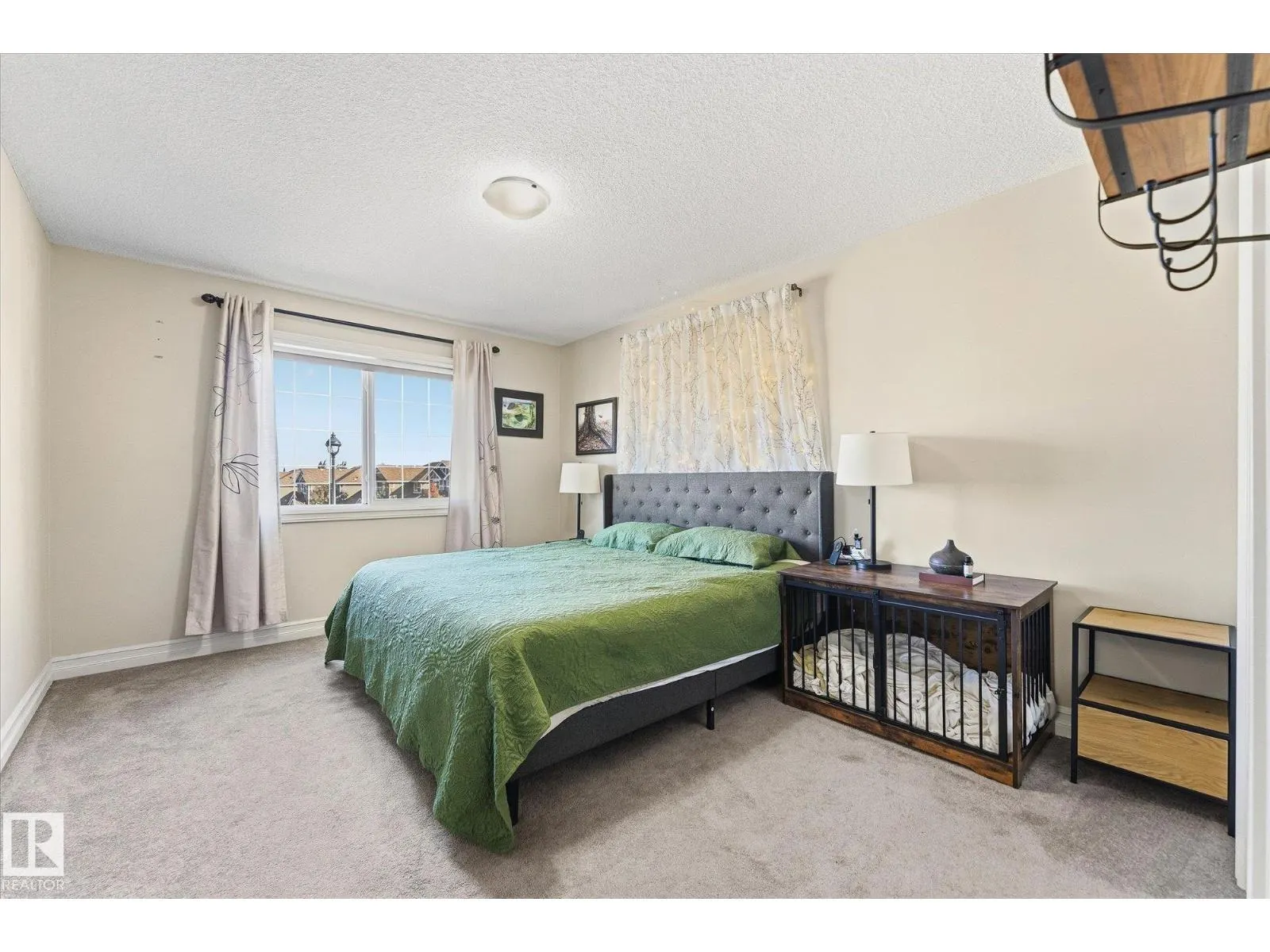 #39 219 CHARLOTTE WY