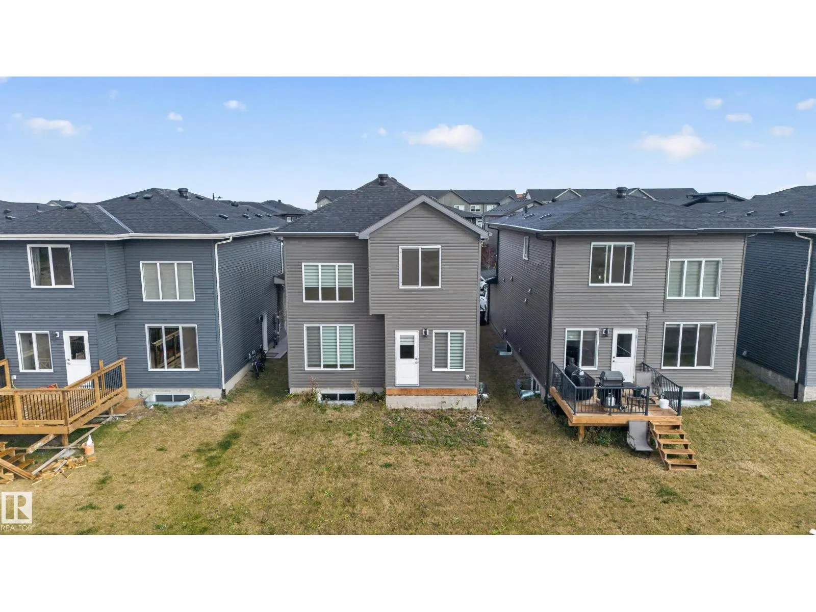 103 EDGEFIELD WY