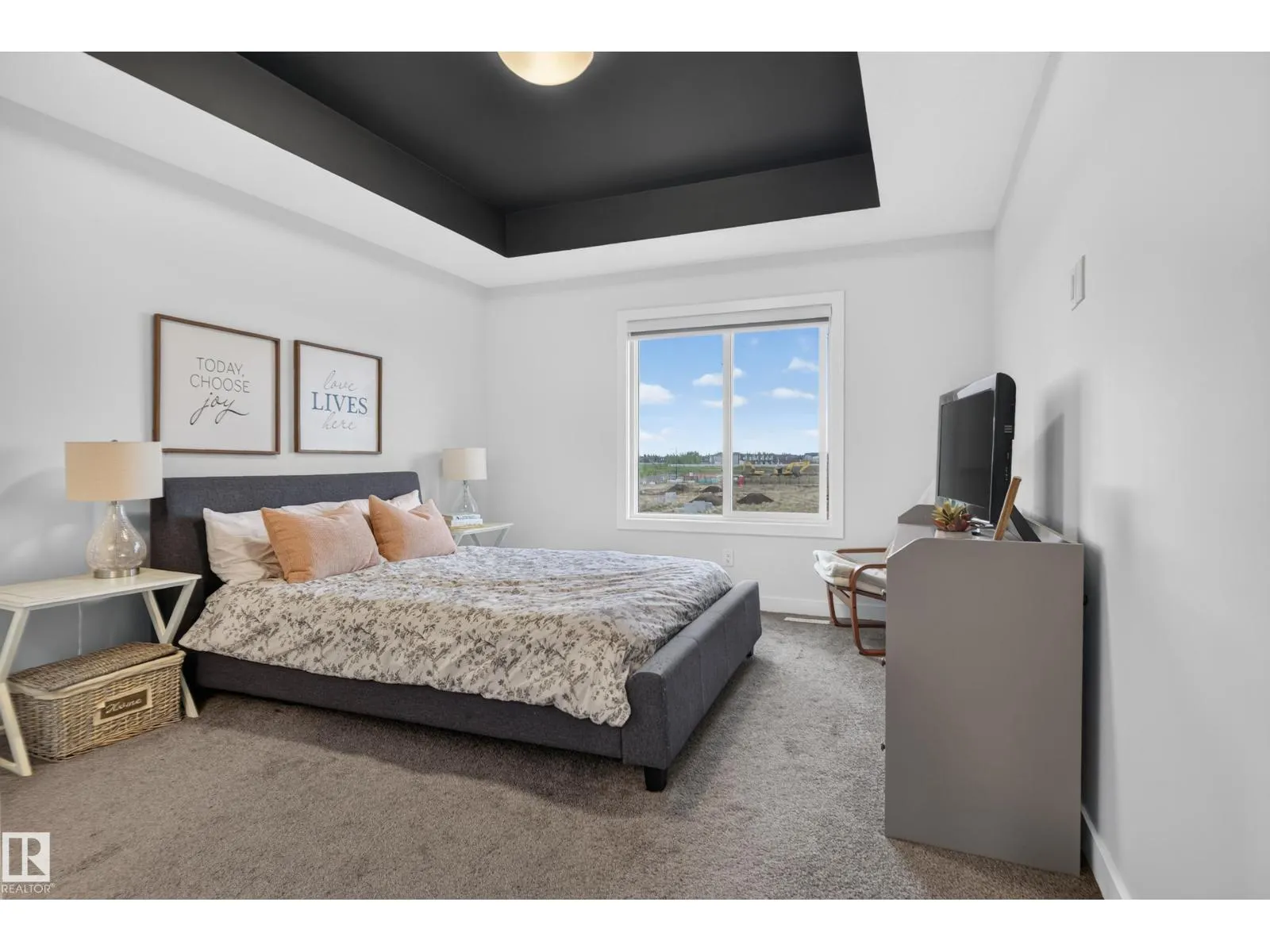 103 EDGEFIELD WY