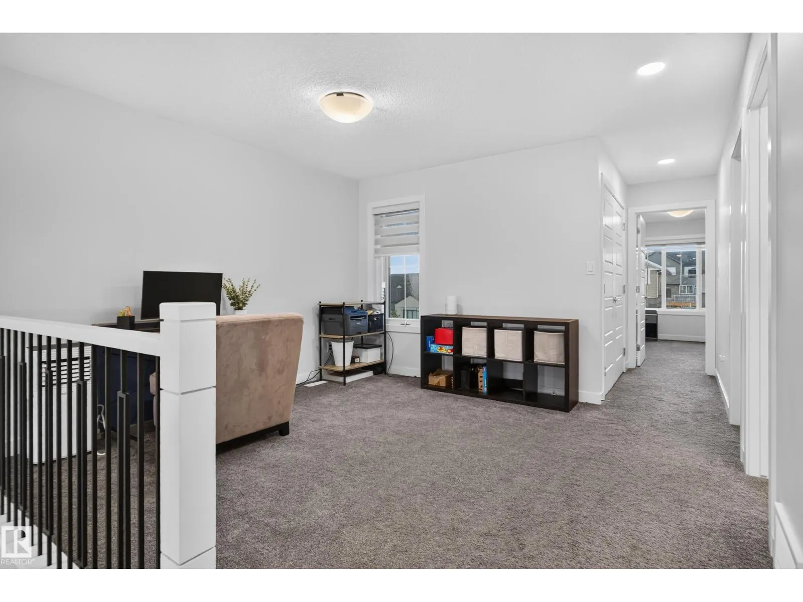 103 EDGEFIELD WY