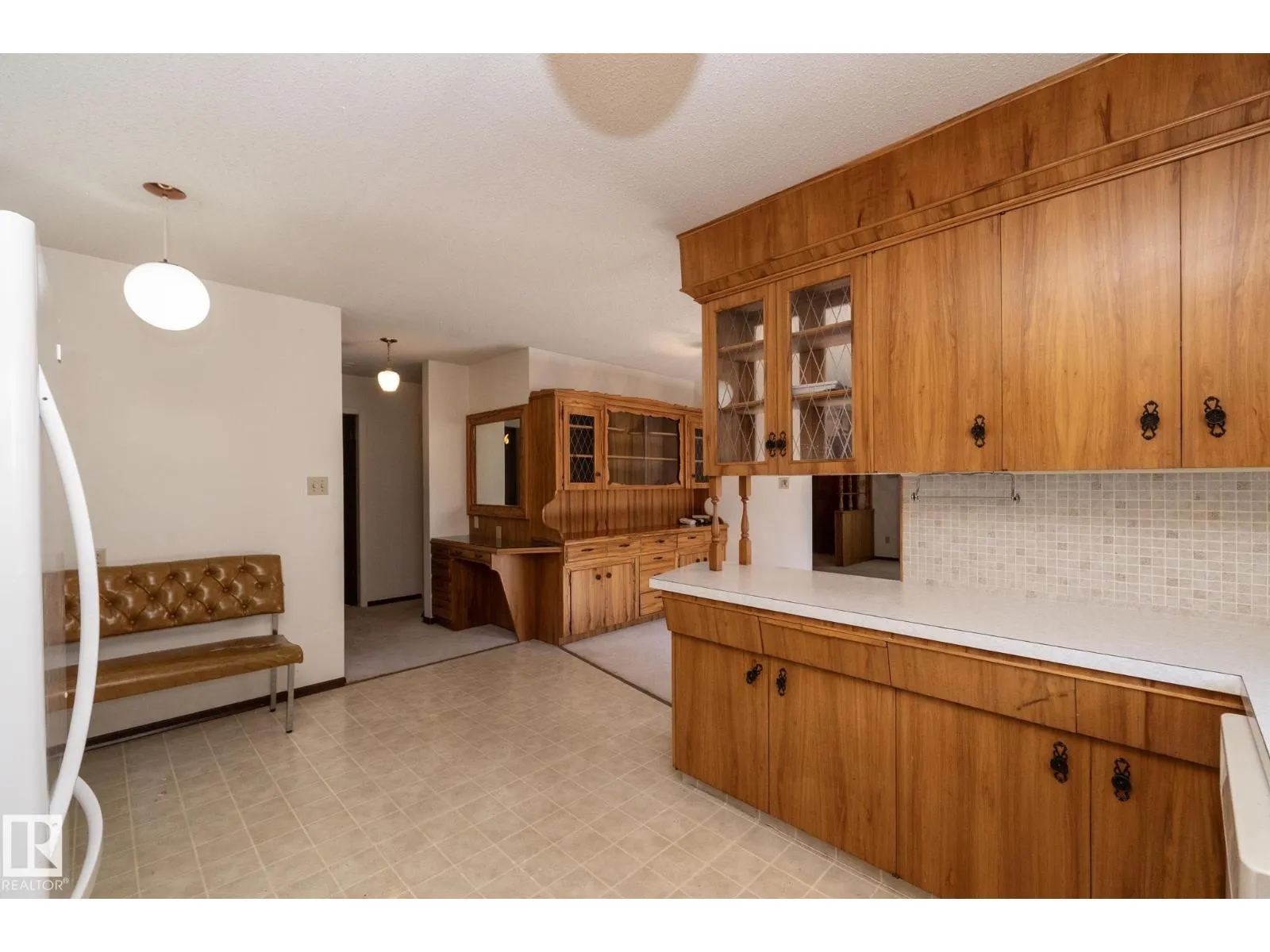 11322 52 ST NW