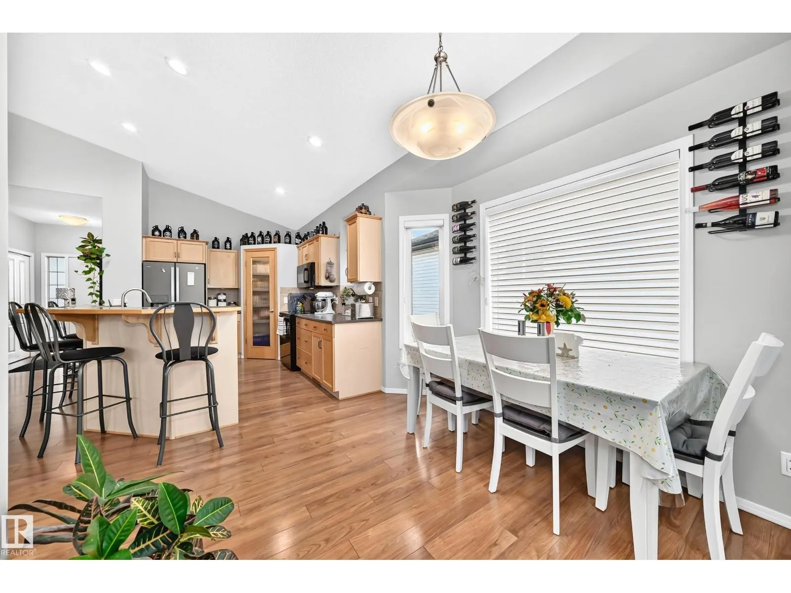 81 DUNFIELD CR