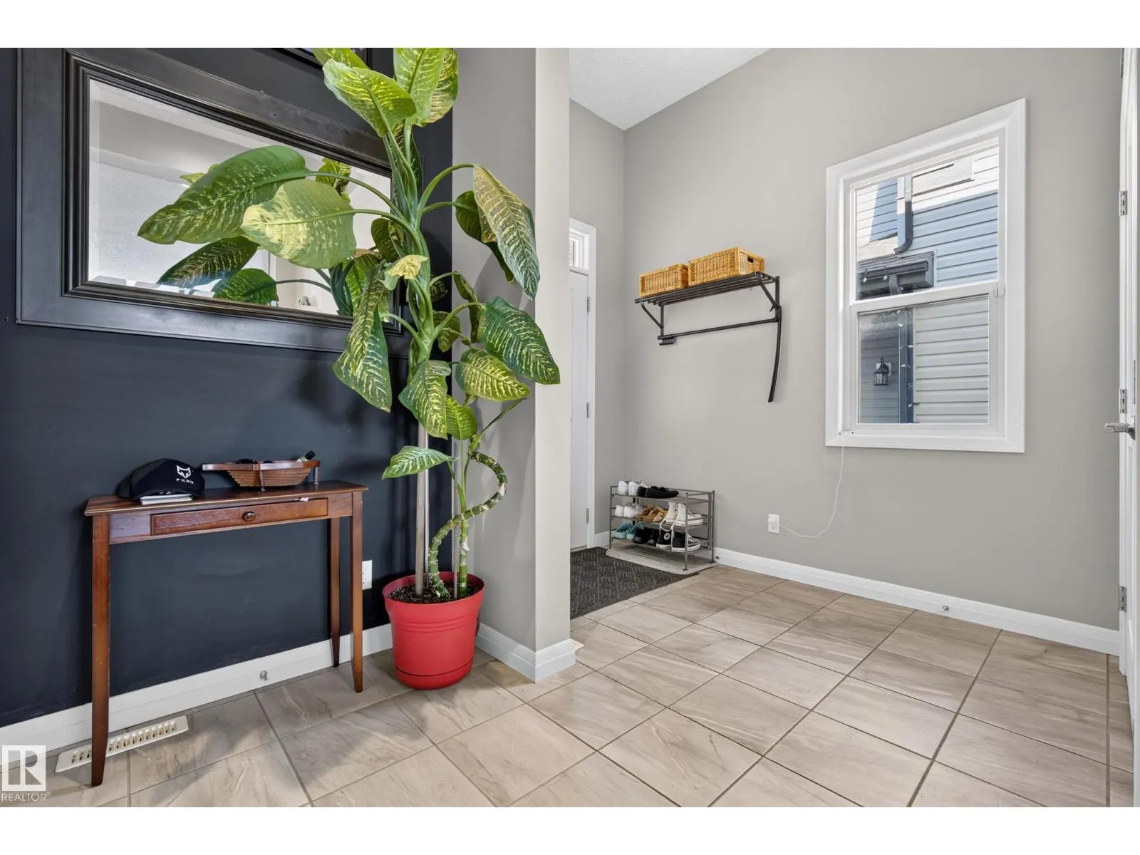 89 SUMMERSTONE LN