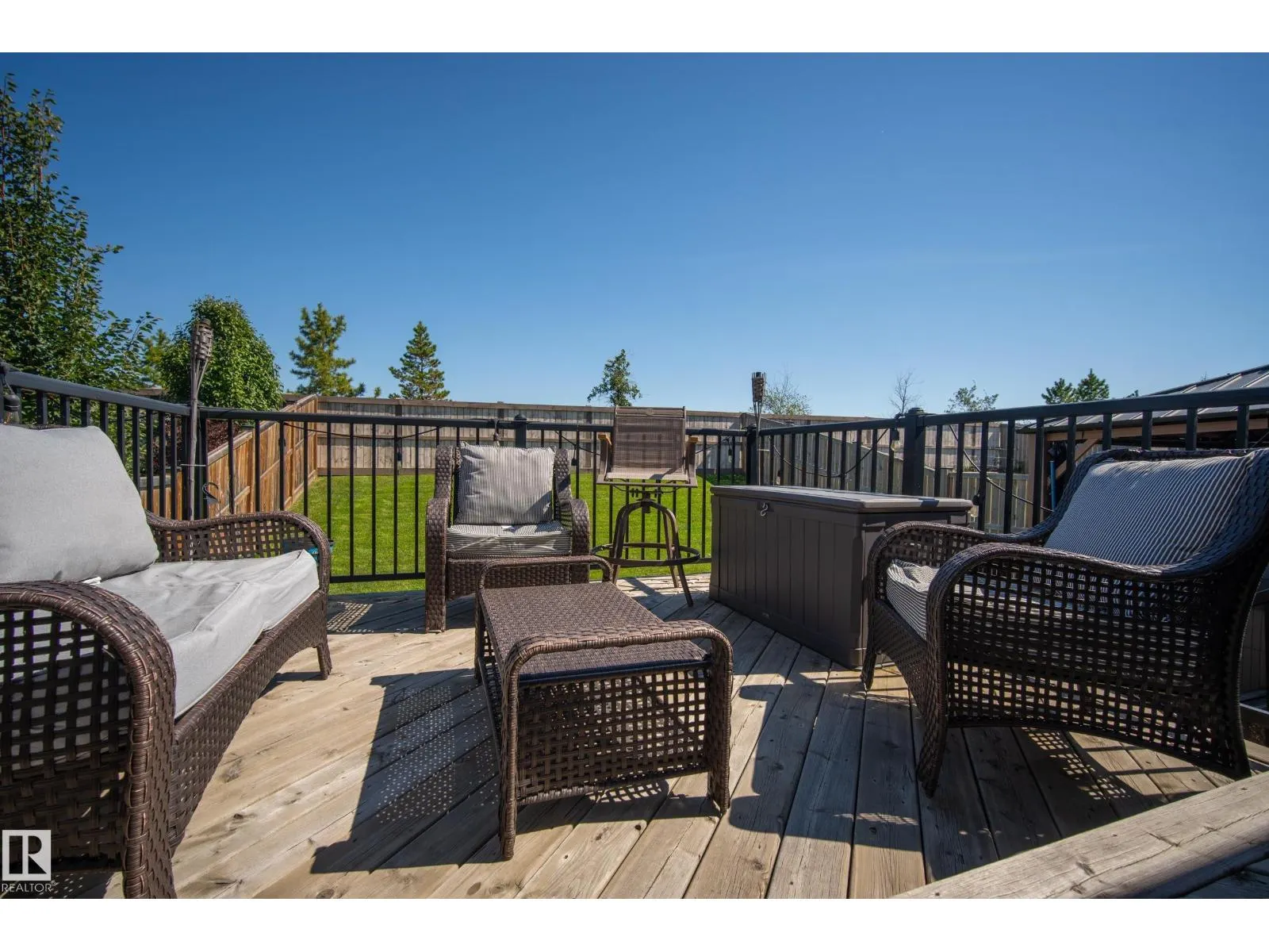 89 SUMMERSTONE LN
