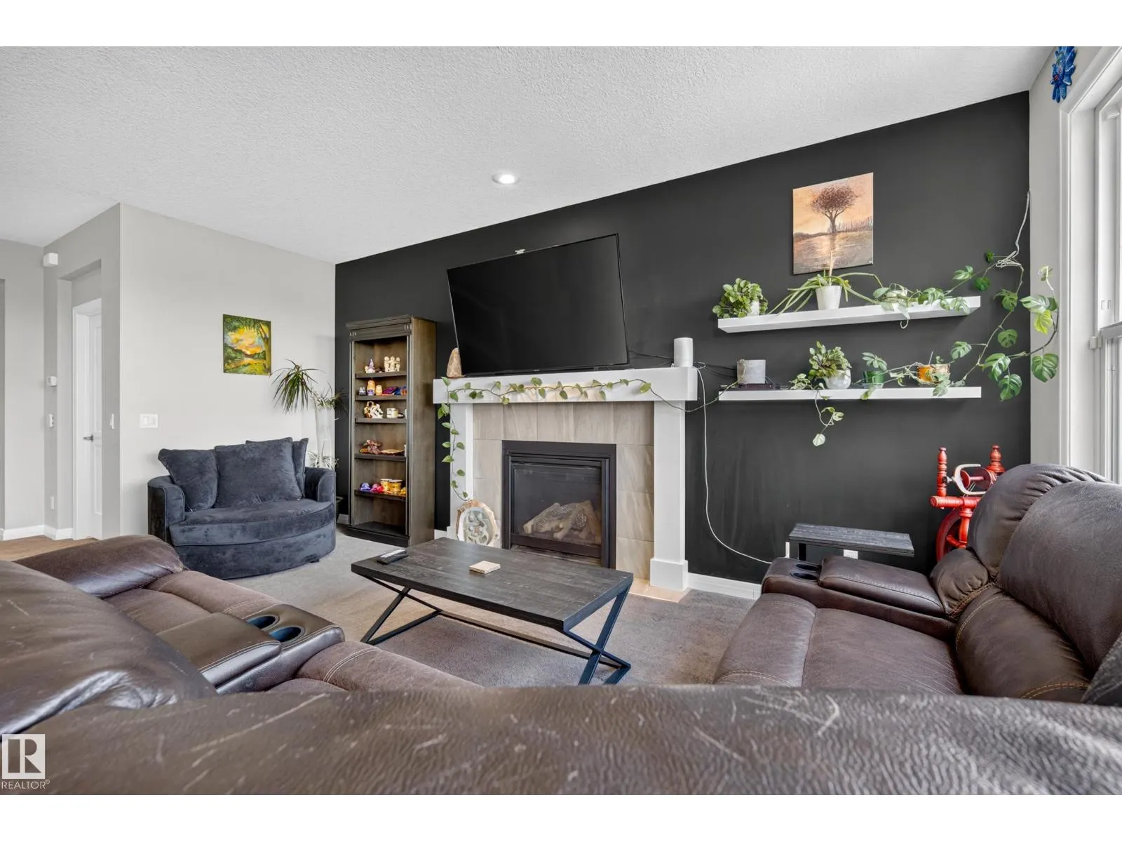 89 SUMMERSTONE LN