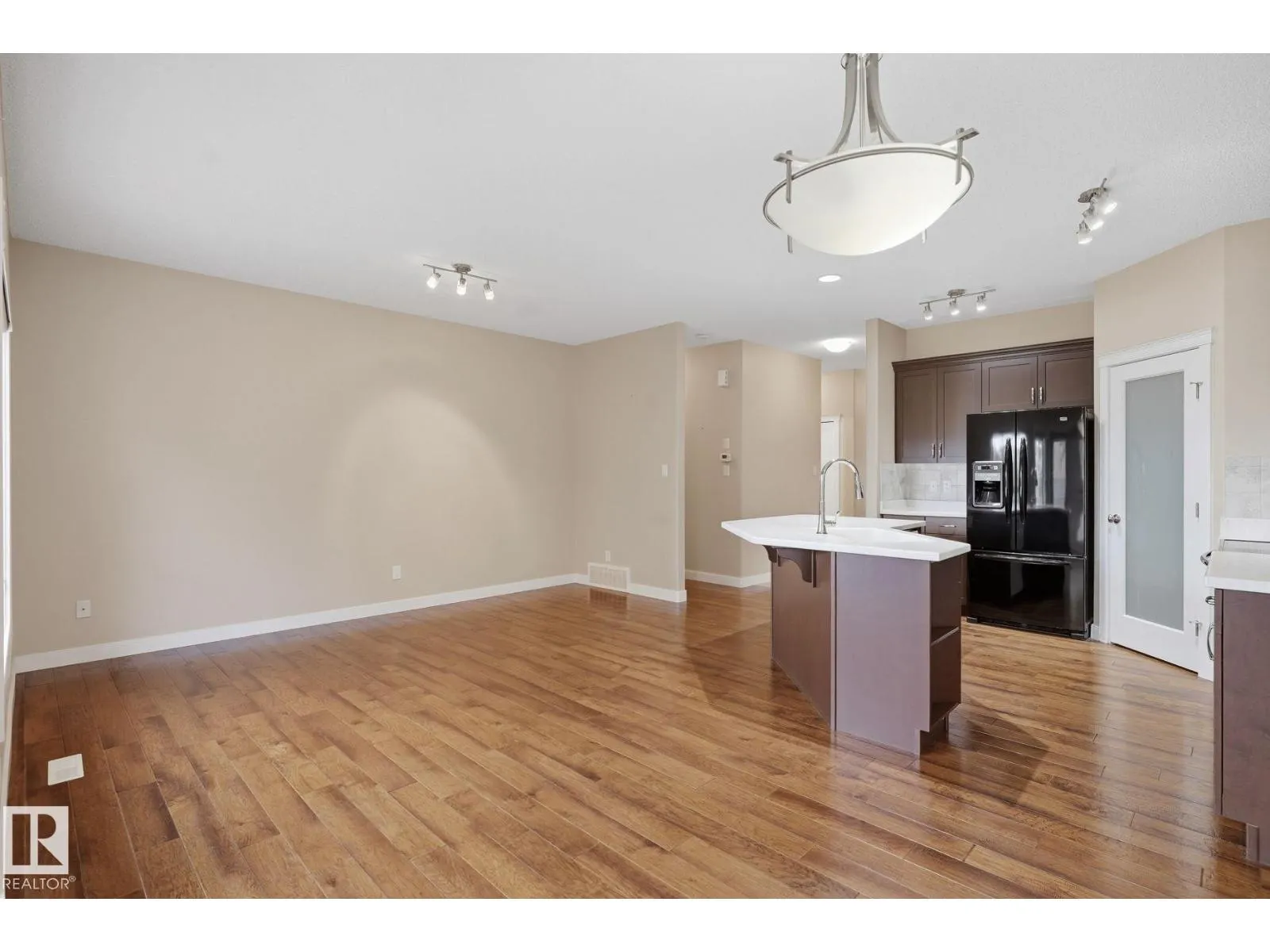 #19 340 SPRUCE RIDGE RD