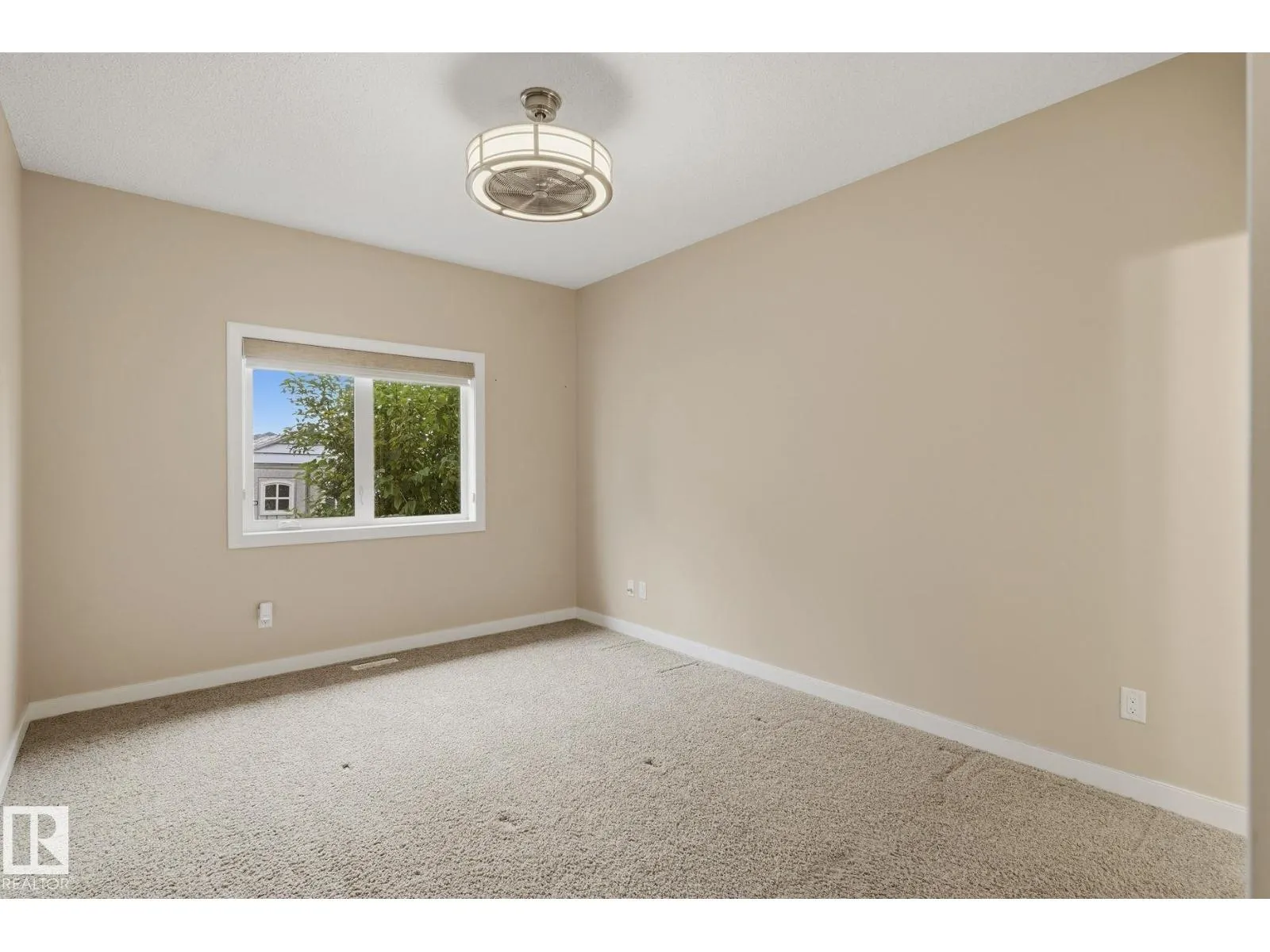 #19 340 SPRUCE RIDGE RD