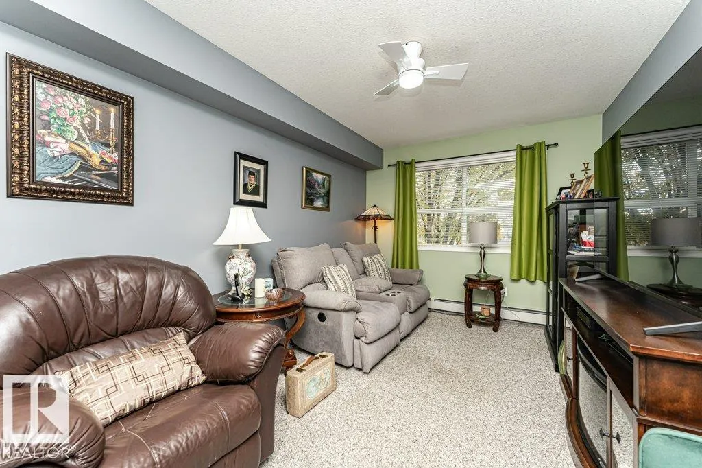 #233 8802 SOUTHFORT DR