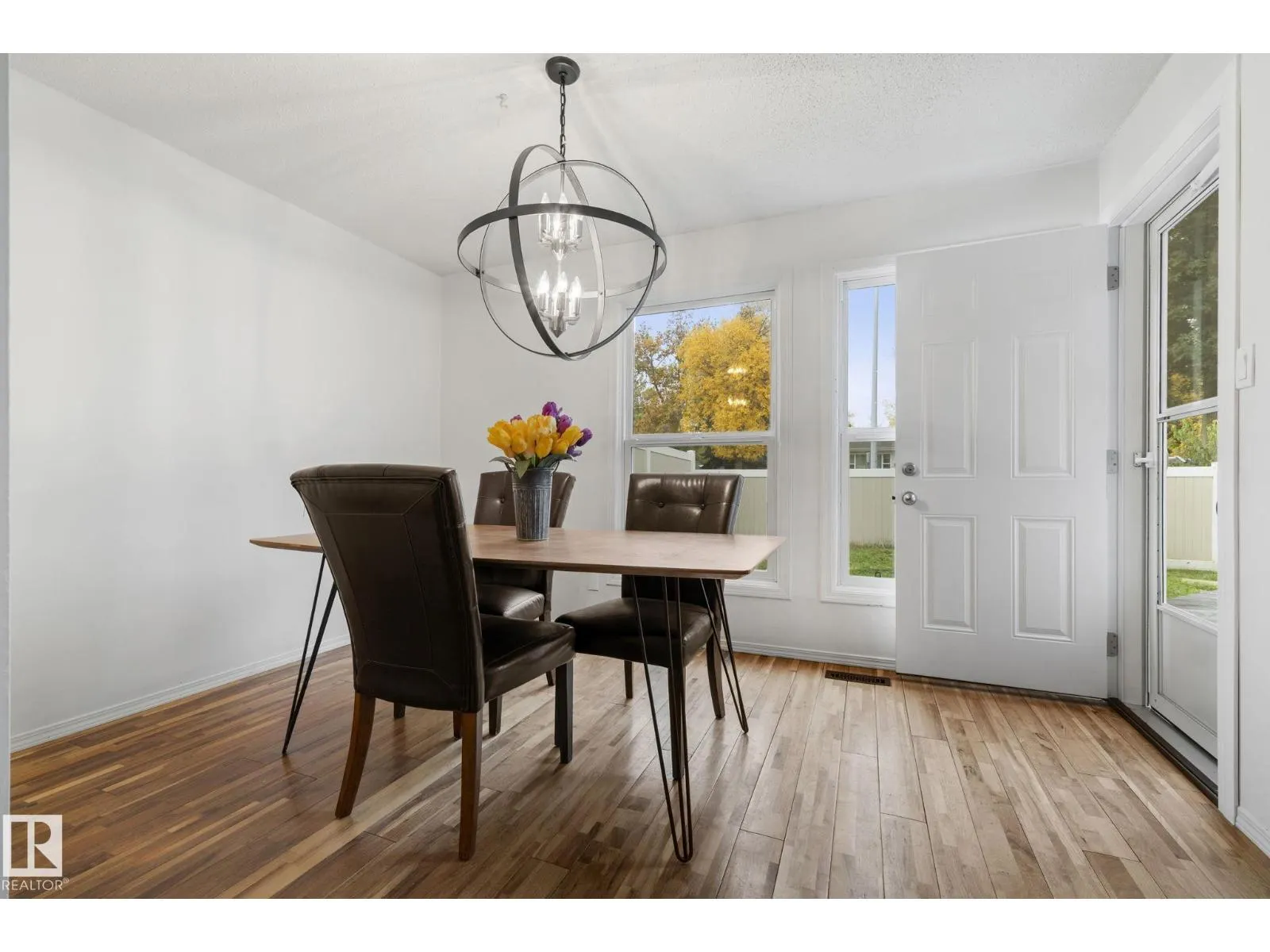 10 GRANDVIEW RG