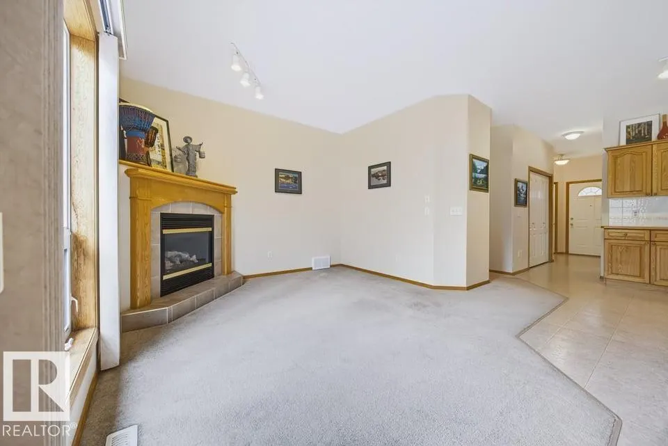 9 HILLCREST CO
