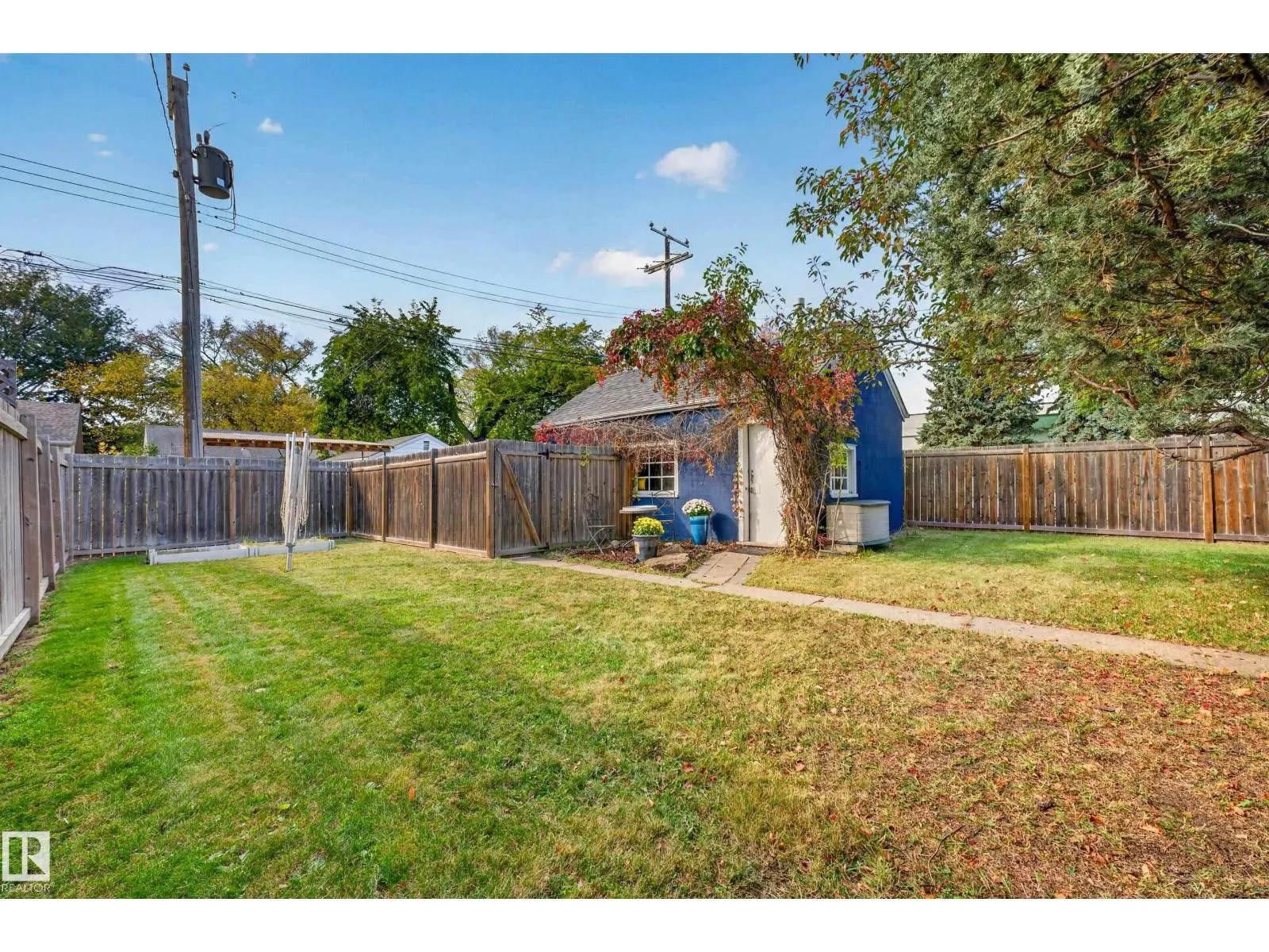11346 69 ST NW