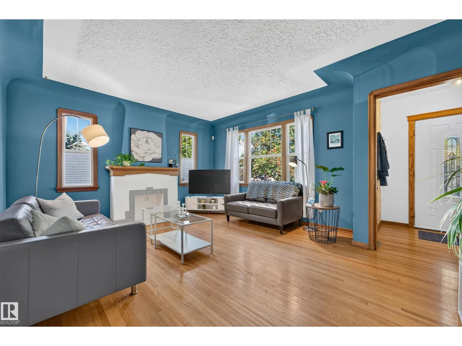 11346 69 ST NW