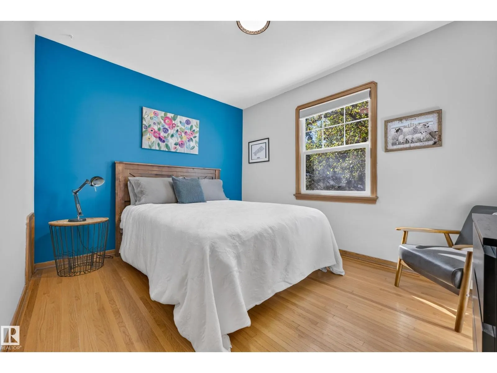 11346 69 ST NW