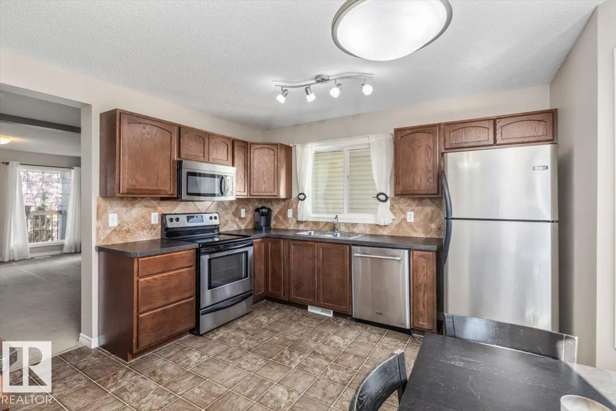 627 SONGHURST WD