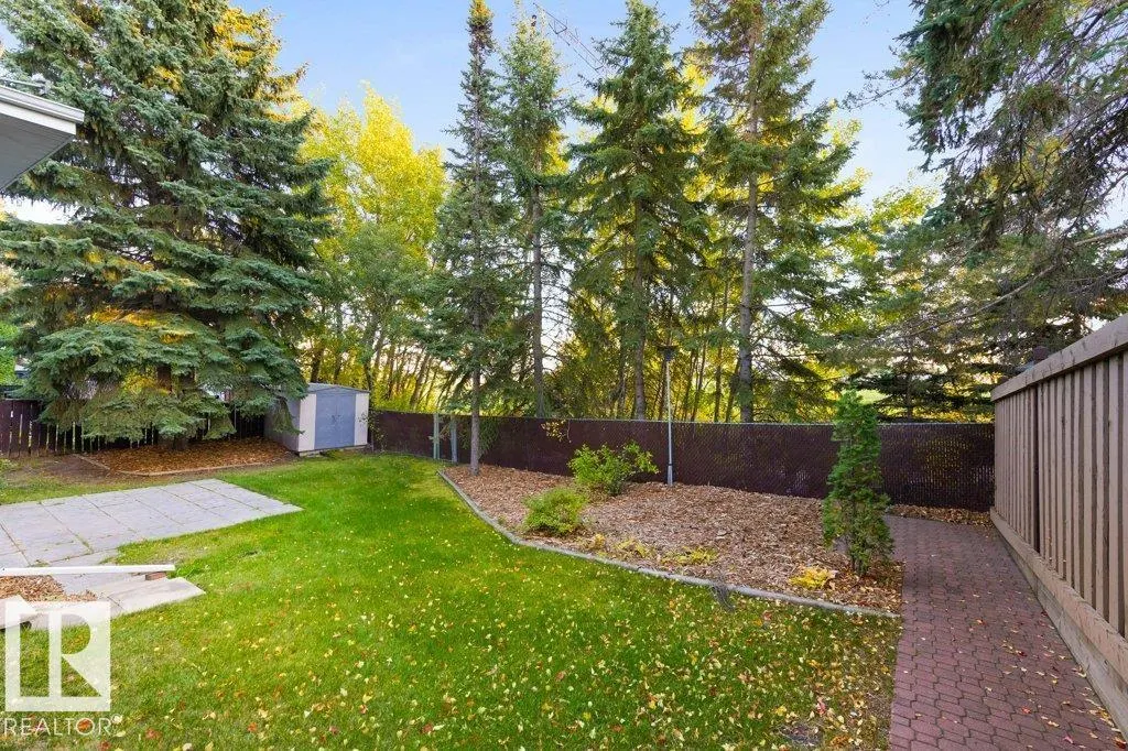 102 GOODRIDGE DR