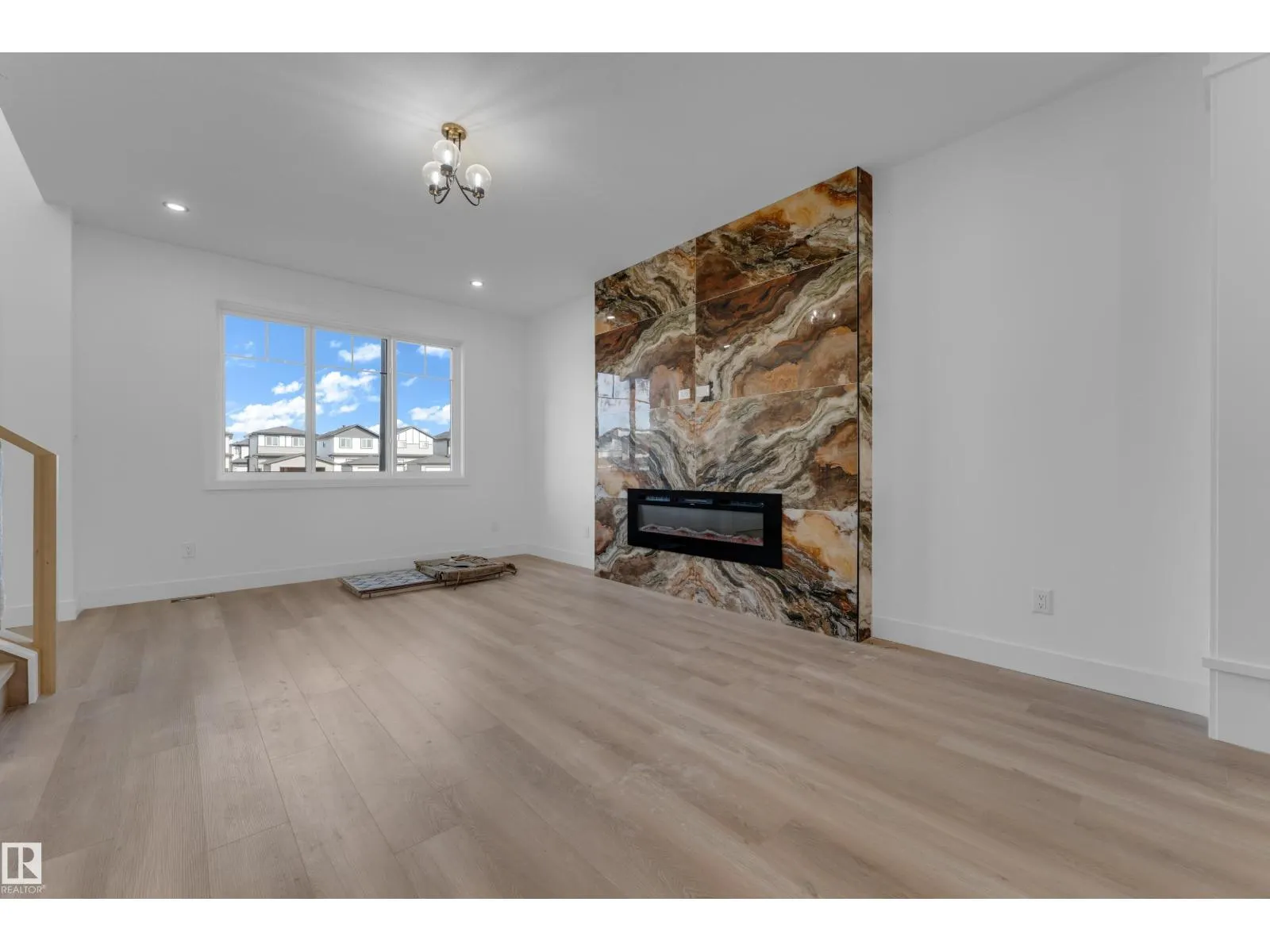 512 Robinson BV
