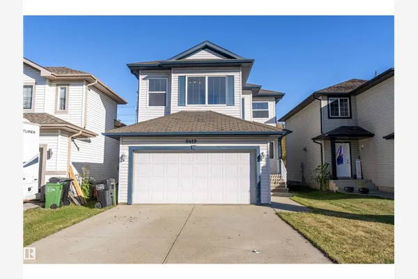 8419 2 AV SW