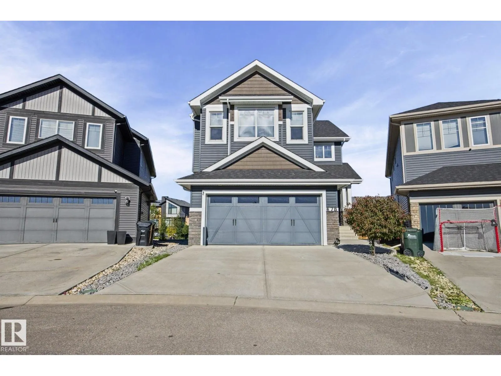 78 AINSLEY WY