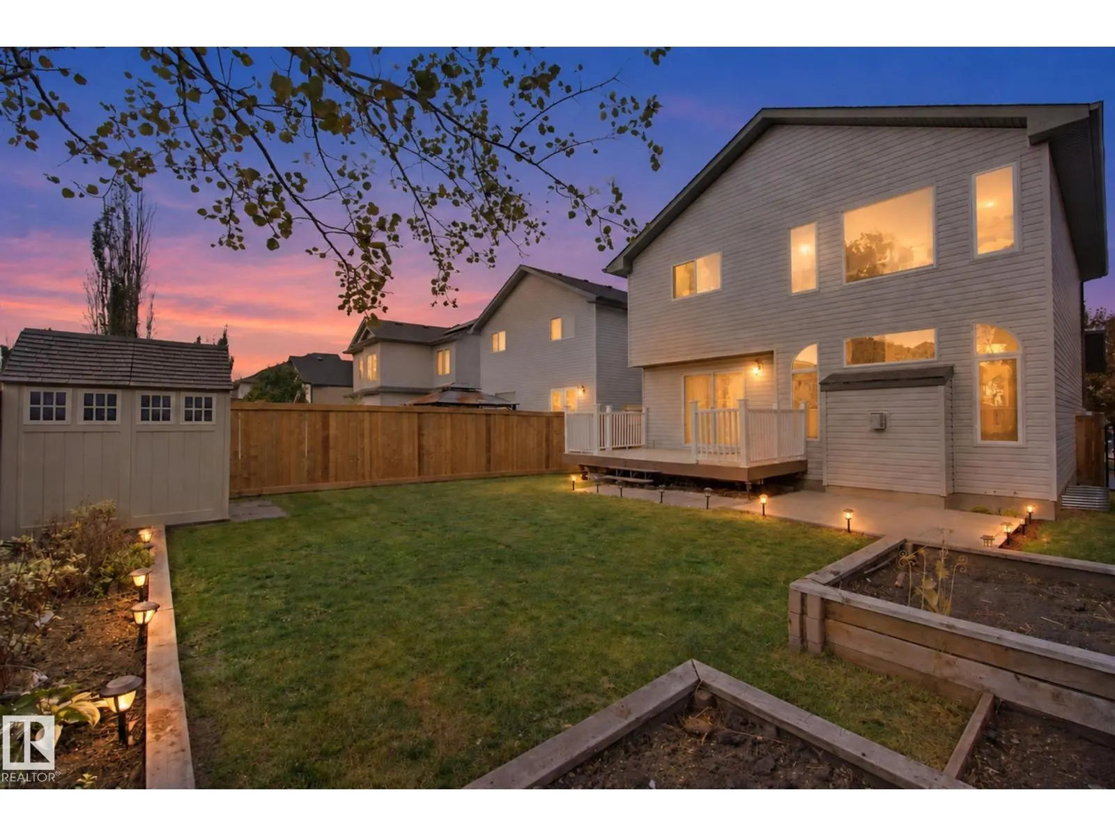 628 FOXTAIL LN